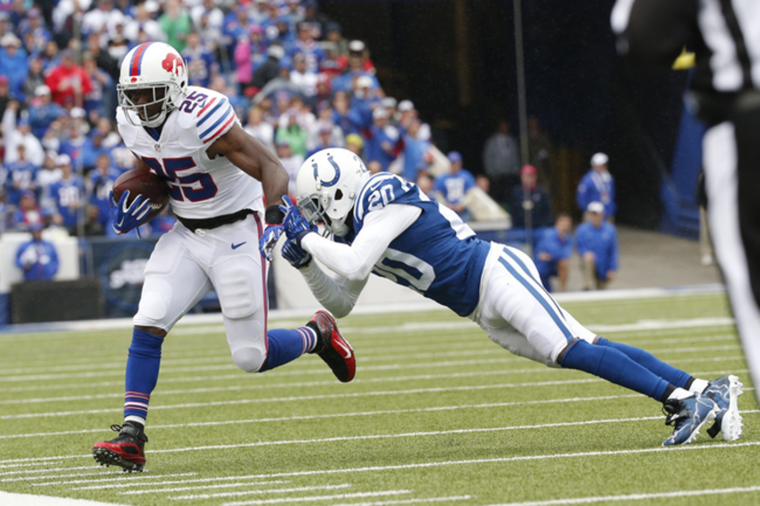 Colts CB Darius Butler defends Bills RB LeSean McCoy Colts CB Darius Butler defends Bills RB LeSean McCoy