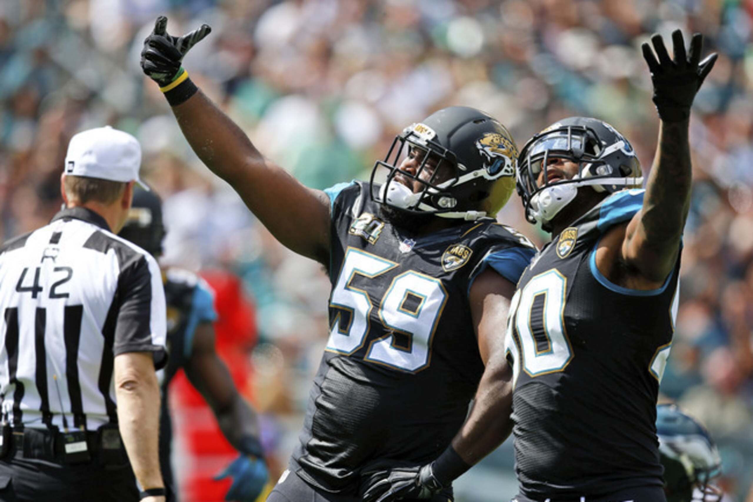 With defensive end Ryan Davis getting his first sack in Week 3, as well as the return of DE Andre Branch, the Jaguars should have plenty of options for pass rushing.