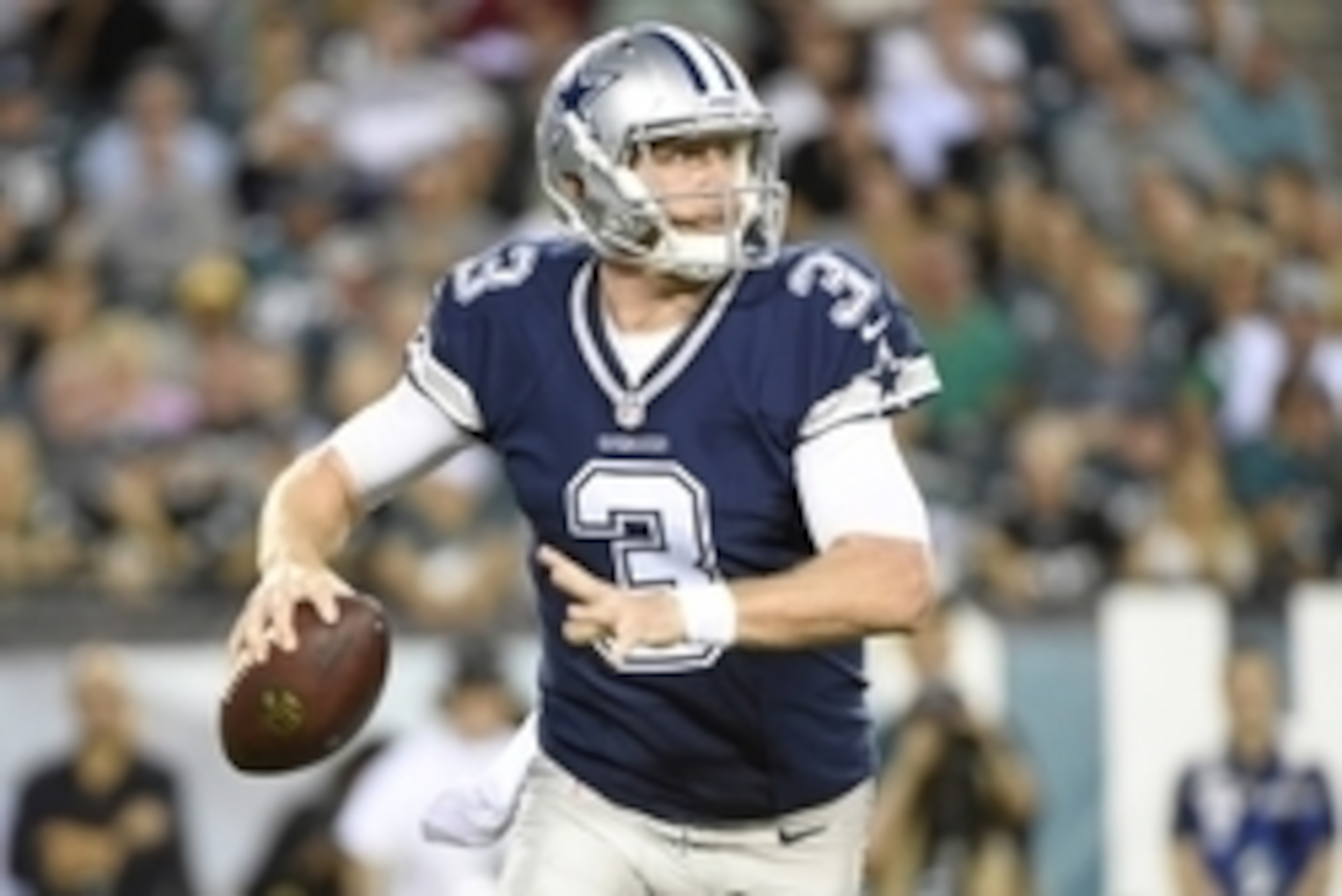 Sep 20, 2015; Philadelphia, PA, USA; Dallas Cowboys quarterback Brandon Weeden (3) throws a pass against the Philadelphia Eagles during the second half at Lincoln Financial Field. The Cowboys defeated the Eagles, 20-10. Mandatory Credit: Eric Hartline-USA