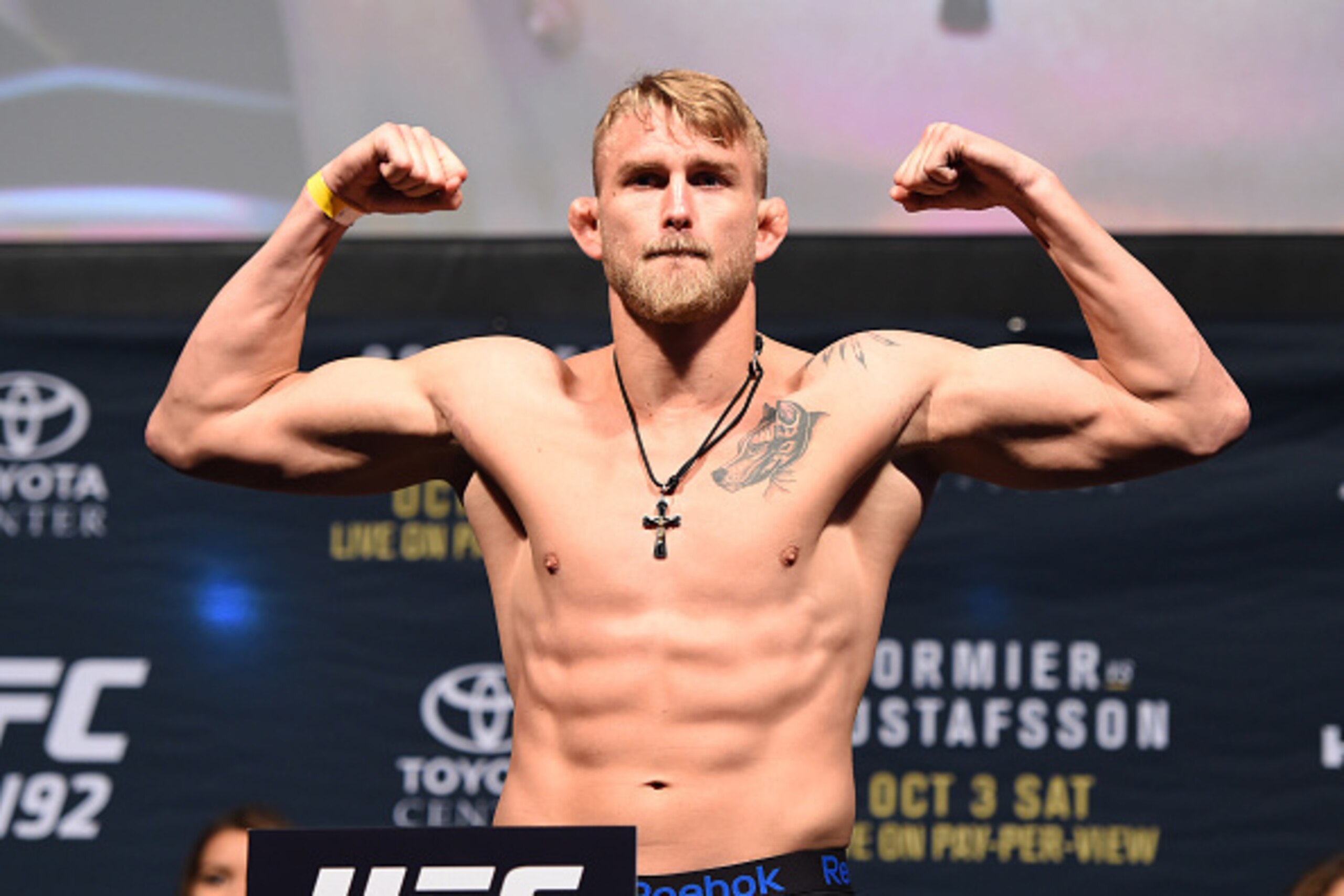 HOUSTON, TX - OCTOBER 02:  Alexander Gustafsson steps on the scale during the UFC 192 weigh-in at the Toyota Center on October 2, 2015 in Houston, Texas. (Photo by Josh Hedges/Zuffa LLC/Zuffa LLC via Getty Images)