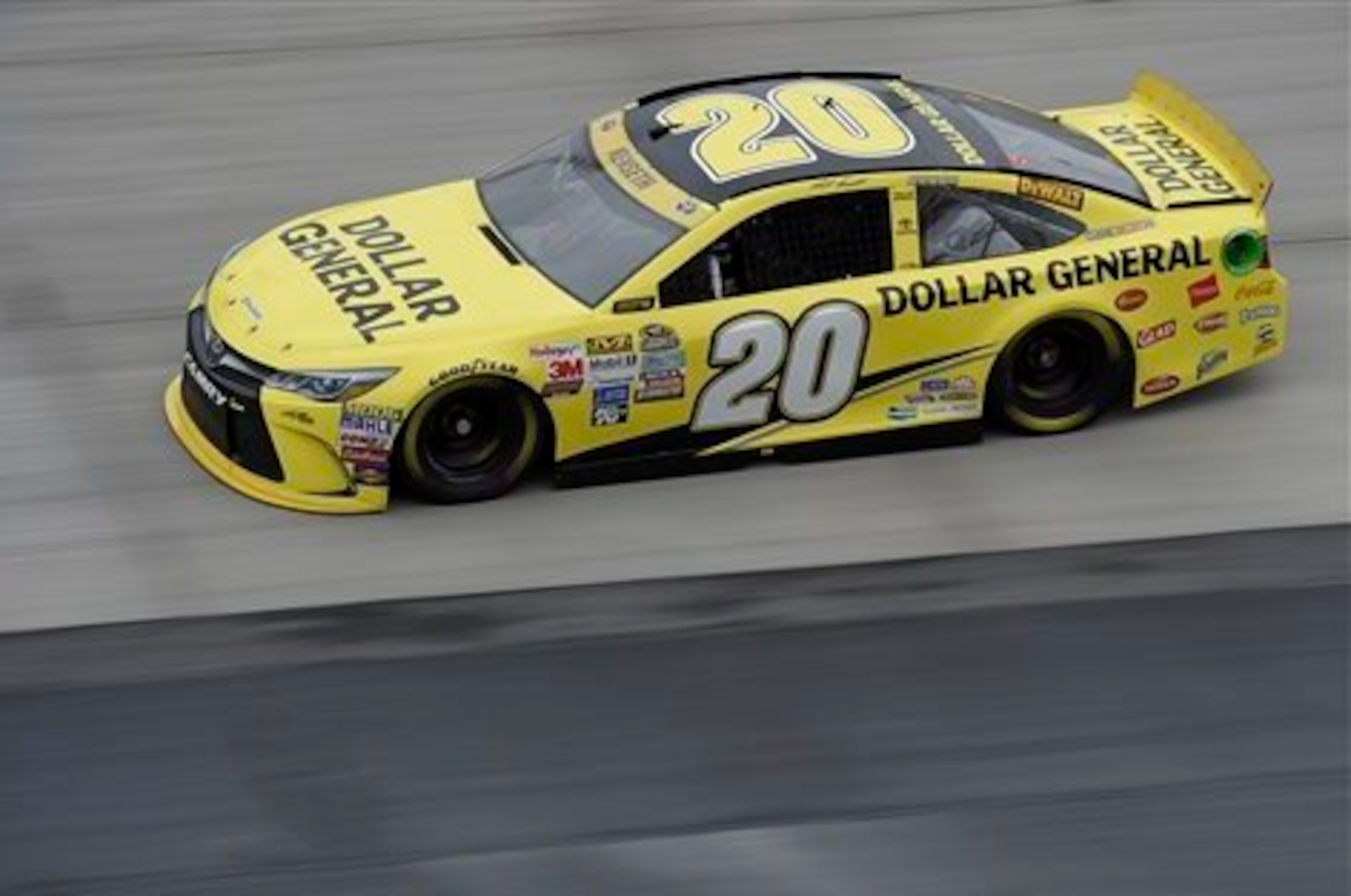 Matt Kenseth doesn't figure to slow despite an automatic bid.