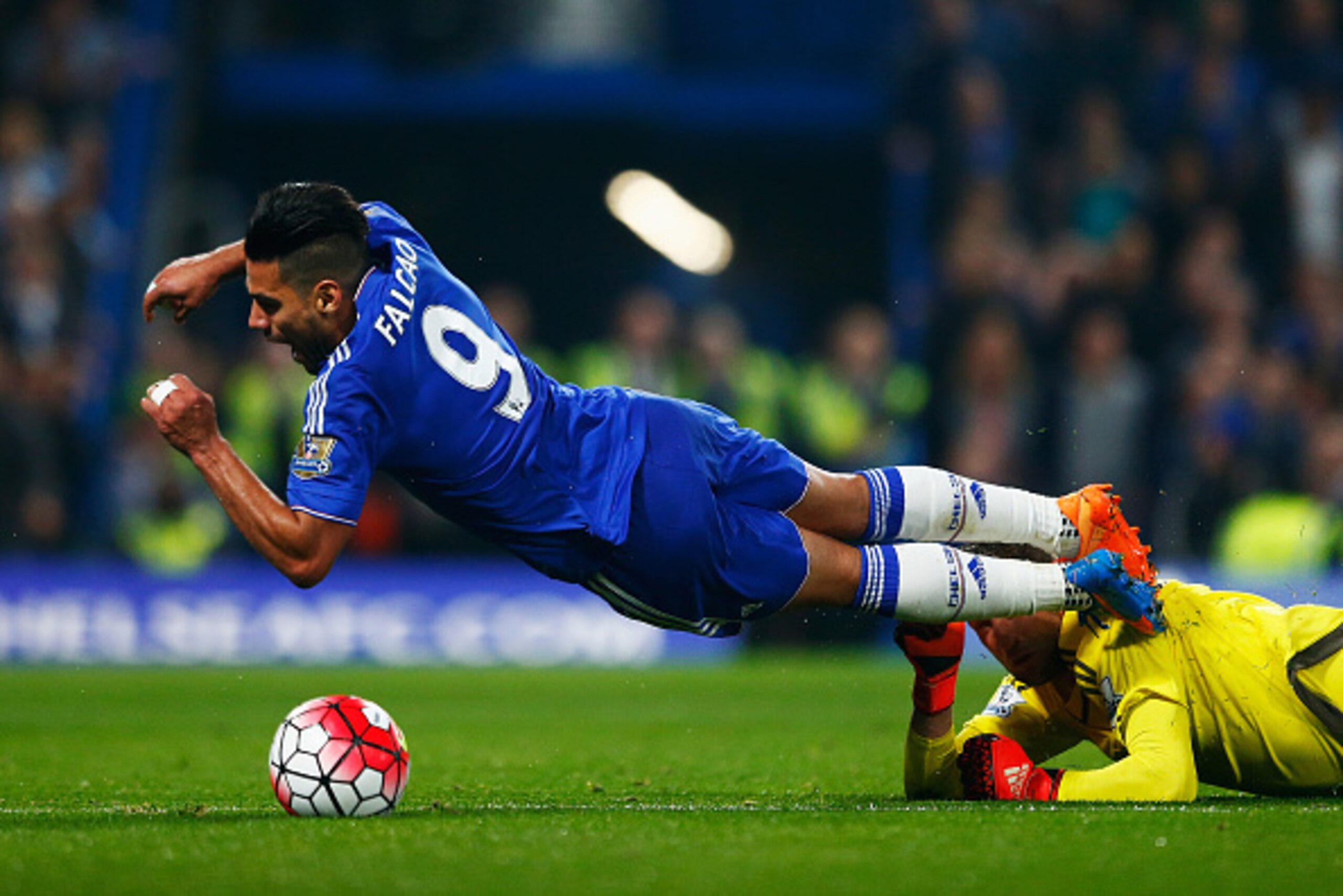 LONDON, ENGLAND - OCTOBER 03: Radamel Falcao Garcia of Chelsea falls resulting in a yellow card for simulation during the Barclays Premier League match between Chelsea and Southampton at Stamford Bridge on October 3, 2015 in London, United Kingdom. (Pho LONDON, ENGLAND - OCTOBER 03: Radamel Falcao Garcia of Chelsea falls resulting in a yellow card for simulation during the Barclays Premier League match between Chelsea and Southampton at Stamford Bridge on October 3, 2015 in London, United Kingdom. (Pho