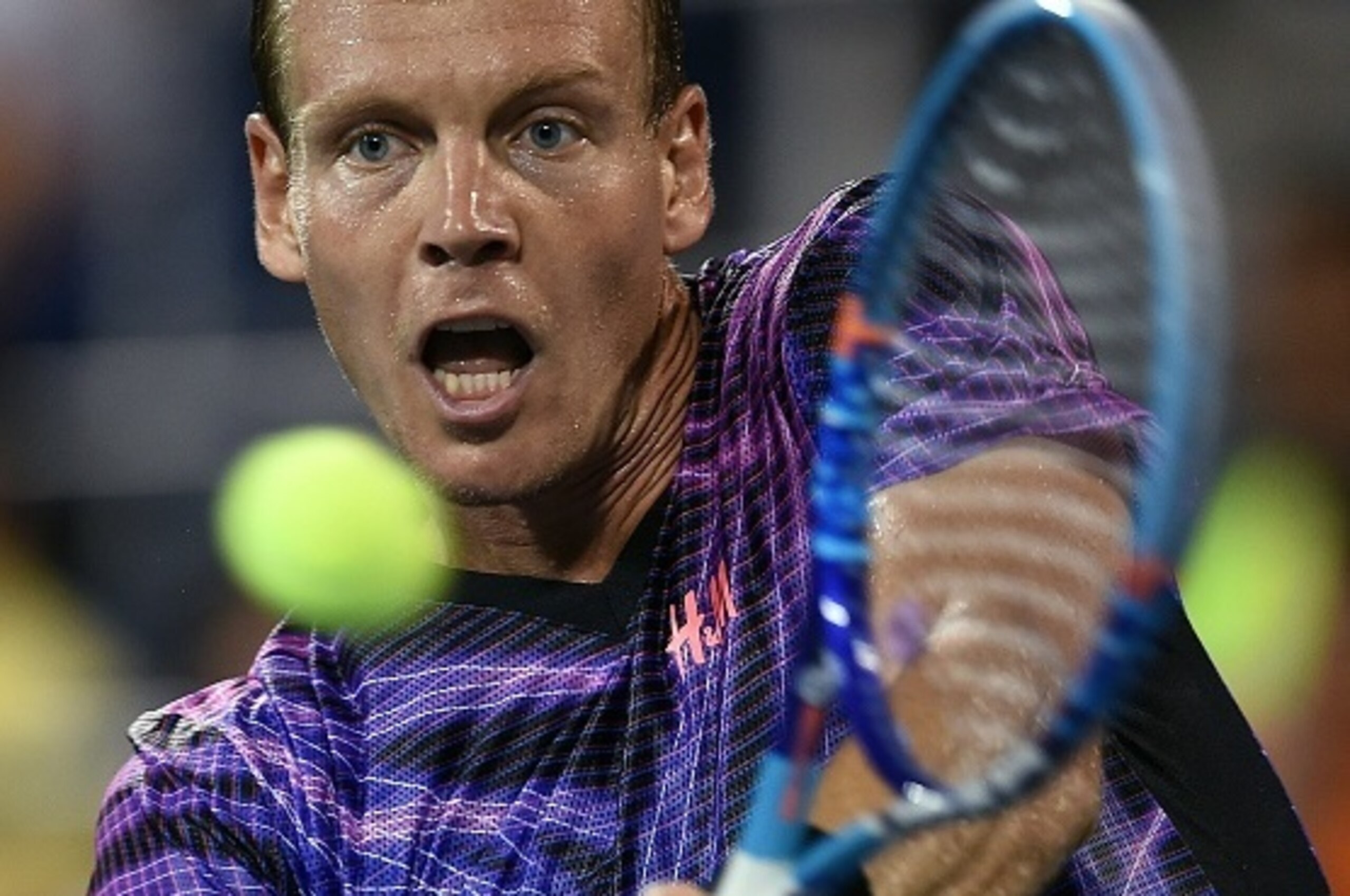 Tomas Berdych of Czech Republic returns the ball to Richard Gasquet of France during their 2015 US Open Men's singles round 4 match at the USTA Billie Jean King National Tennis Center in New York on September 7, 2015. AFP PHOTO/JEWEL SAMAD        (Photo c