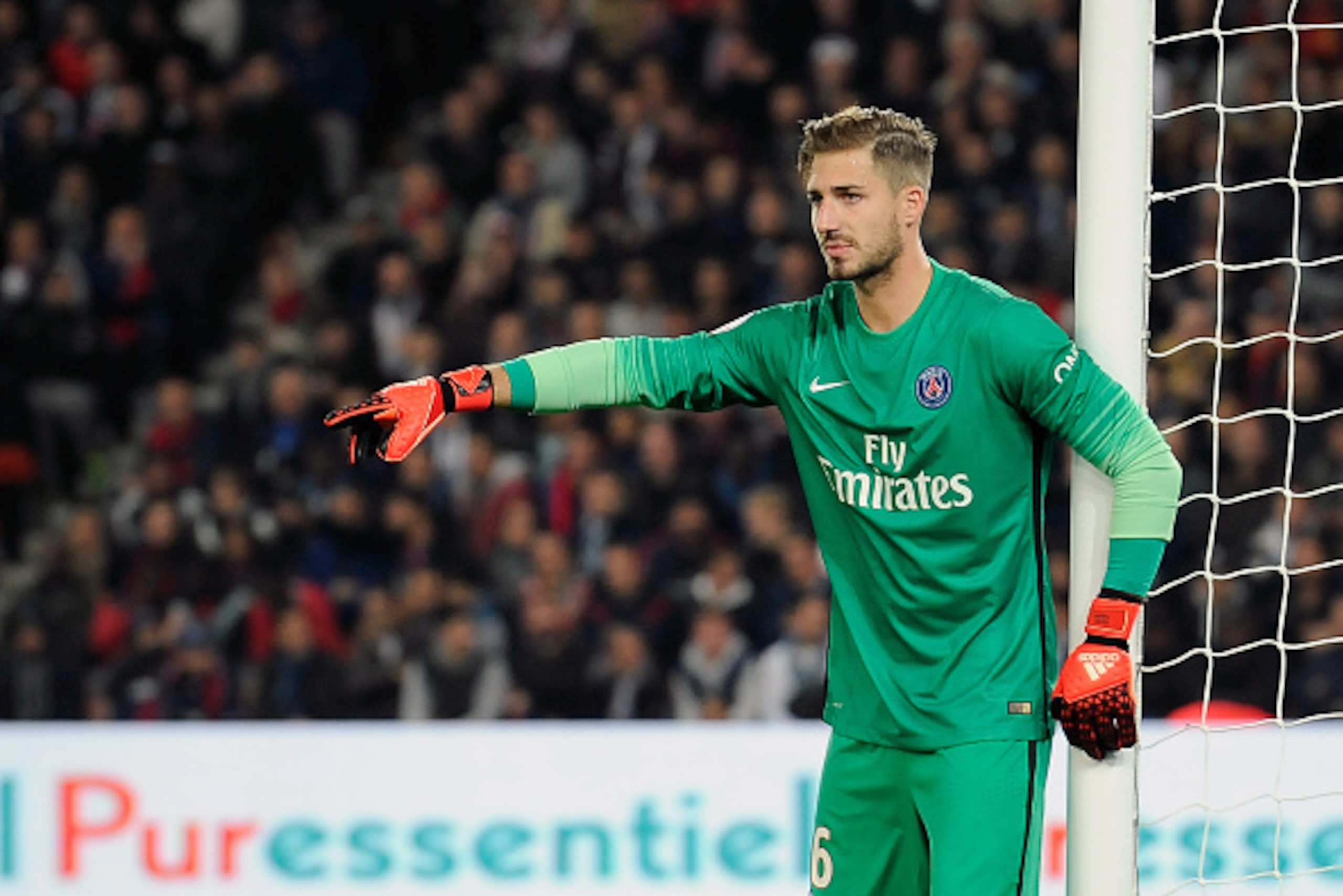 PARIS, FRANCE - OCTOBER 04:  Kevin Trapp of Paris Saint-Germain reacts before a corner kick during the Ligue 1 game between Paris Saint-Germain and Olympique de Marseille at Parc des Princes on October 4, 2015 in Paris, France.  (Photo by Aurelien Meunier