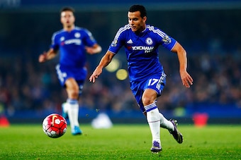 LONDON, ENGLAND - OCTOBER 03:  Pedro of Chelsea in action during the Barclays Premier League match between Chelsea and Southampton at Stamford Bridge on October 3, 2015 in London, United Kingdom.  (Photo by Julian Finney/Getty Images)