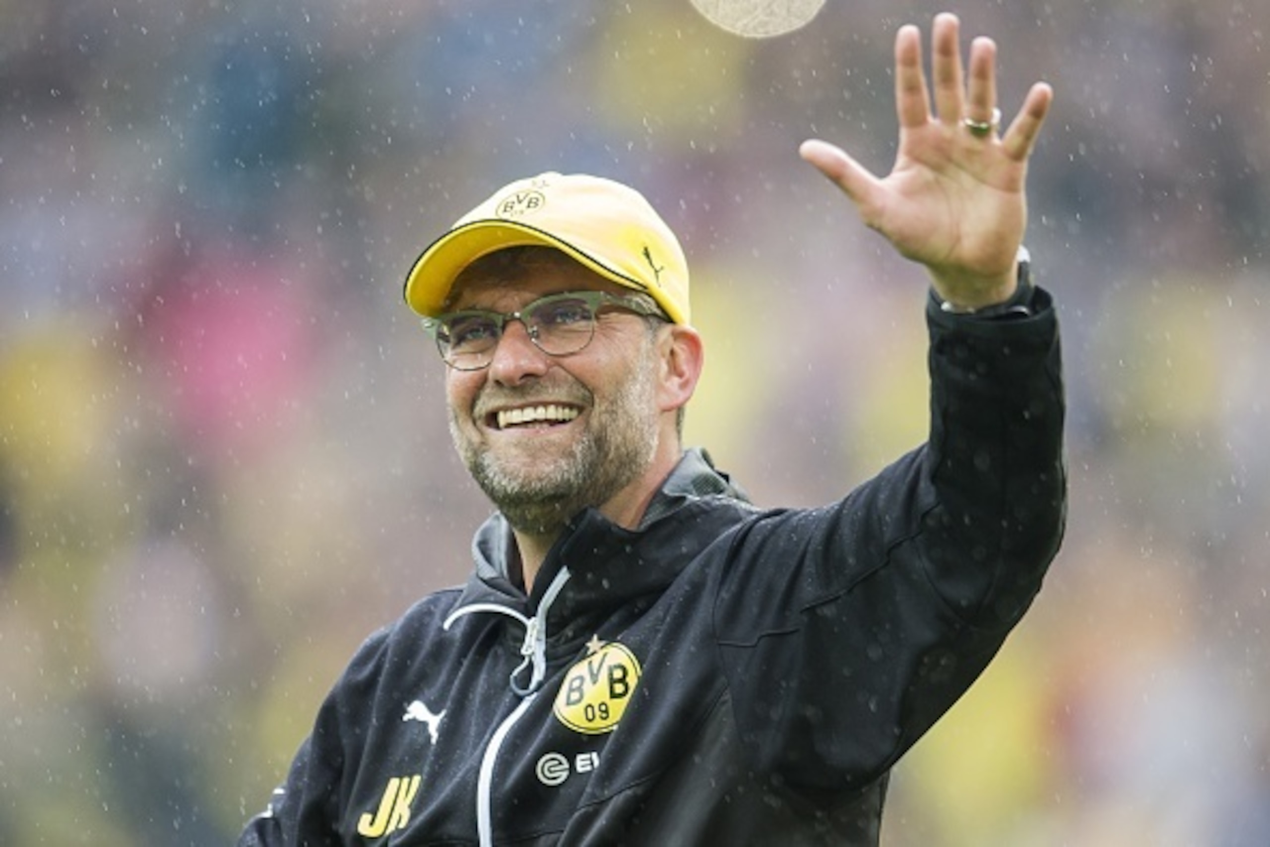 coach Jurgen Klopp of Borussia Dortmund thanks the supporters during the Bundesliga match between Borussia Dortmund and Werder Bremen on May 23, 2015 at the Signal Iduna Park in Dortmund, Germany.(Photo by VI Images via Getty Images)