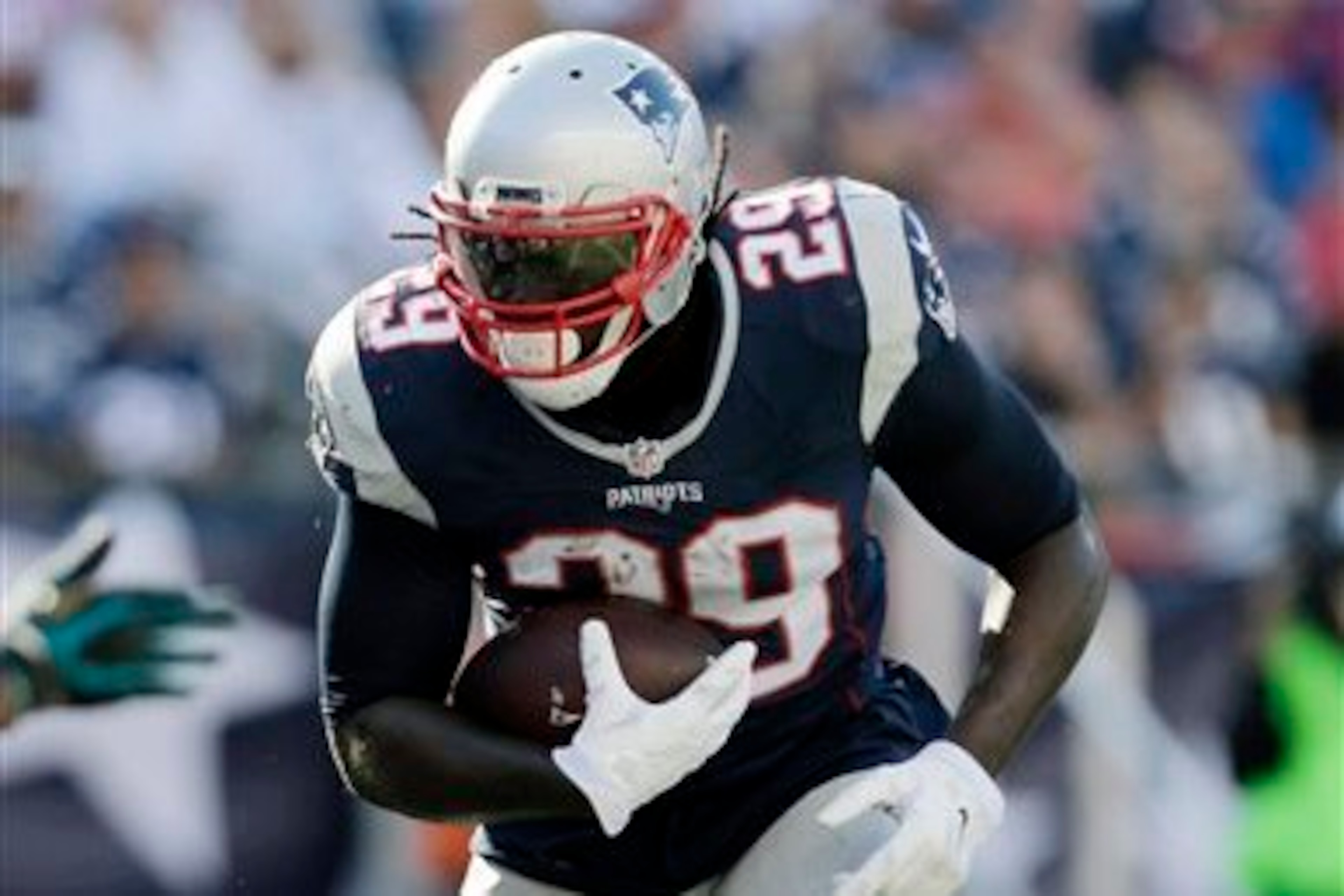 LeGarrette Blount is one of many ways the Patriots can hurt the Cowboys in Week 5.