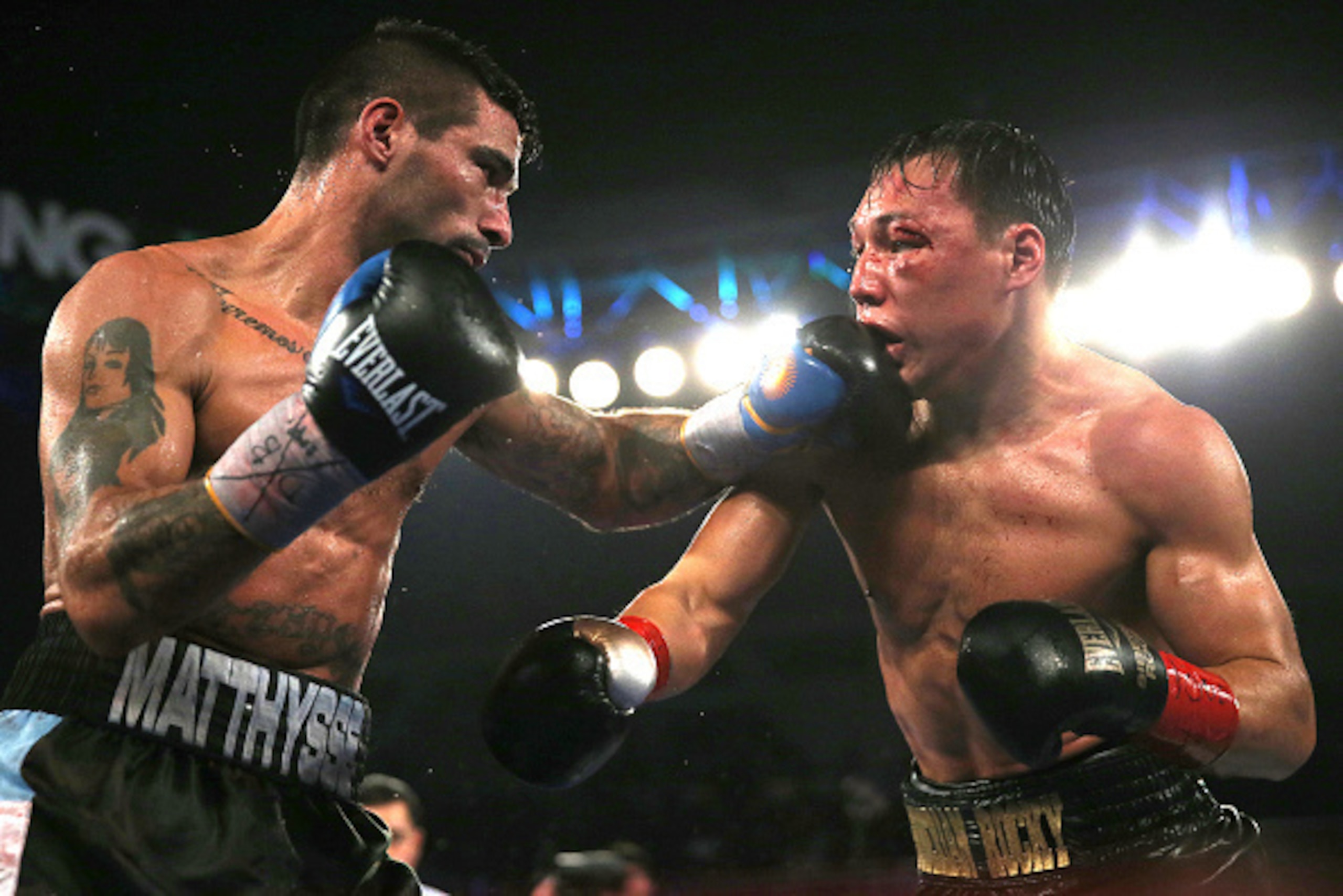 VERONA , NY - APRIL 18: Lucas Matthysse (L) catches the face of Ruslan Provodnikov with a left hook during their fight at the Turning Stone Resort Casino on April 18, 2015 in Verona, New York. Matthysee won the 12 round bout by scores of 114-114, 115-113 VERONA , NY - APRIL 18: Lucas Matthysse (L) catches the face of Ruslan Provodnikov with a left hook during their fight at the Turning Stone Resort Casino on April 18, 2015 in Verona, New York. Matthysee won the 12 round bout by scores of 114-114, 115-113