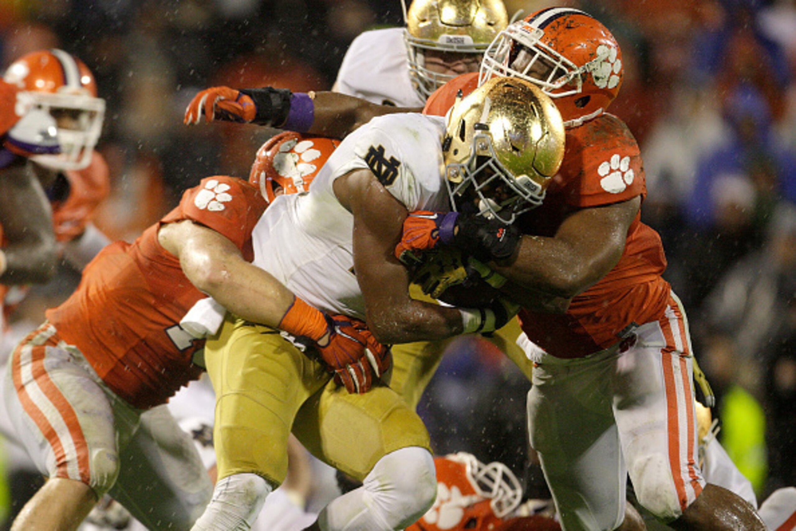 CLEMSON, SC - OCTOBER 3: C.J. Prosise #20 of the Notre Dame FIghting Irish carries the ball during the game against the Clemson Tigers at Clemson Memorial Stadium on October 3, 2015 in Clemson, South Carolina. (Photo by Tyler Smith/Getty Images) CLEMSON, SC - OCTOBER 3: C.J. Prosise #20 of the Notre Dame FIghting Irish carries the ball during the game against the Clemson Tigers at Clemson Memorial Stadium on October 3, 2015 in Clemson, South Carolina. (Photo by Tyler Smith/Getty Images)