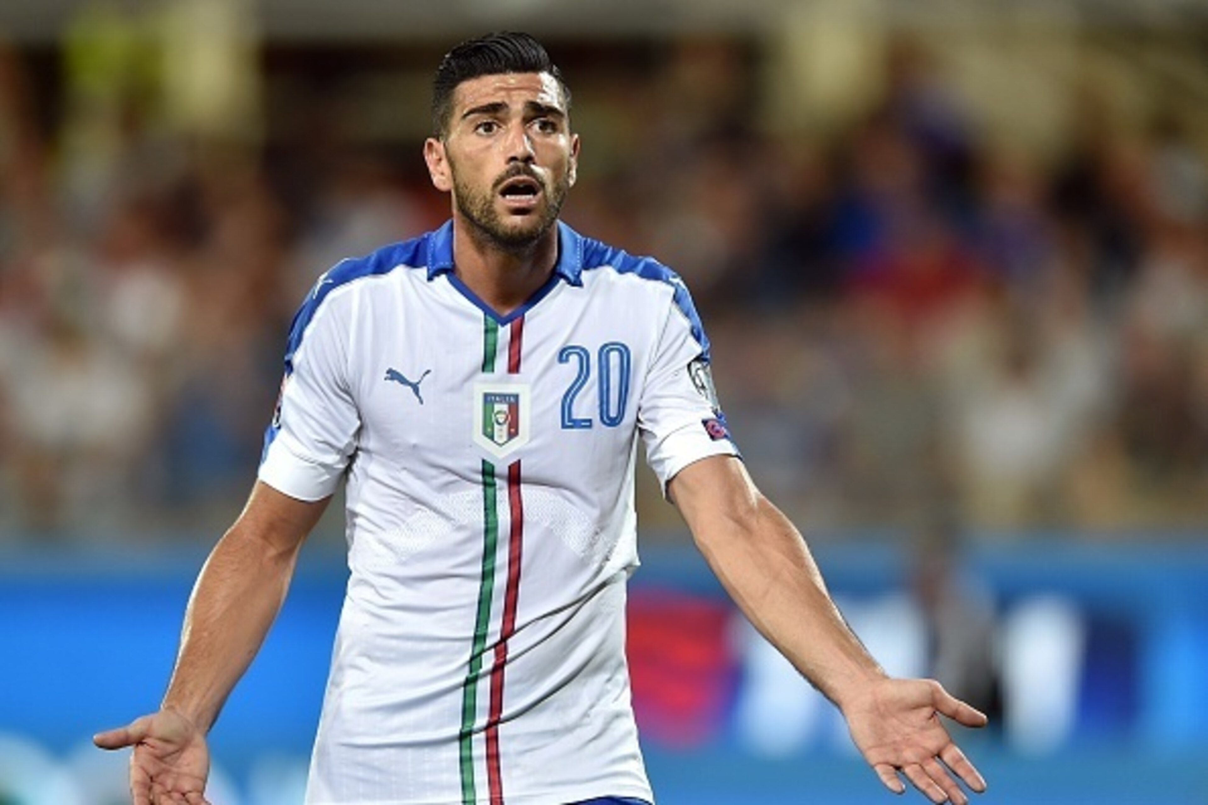 Italy's forward Graziano Pelle reacts during the Euro 2016 group H qualifying football match between Italy and Malta on September 3, 2015 at the Artemio Franchi stadium in Florence. AFP PHOTO / ALBERTO PIZZOLI        (Photo credit should read ALBERTO PIZZ