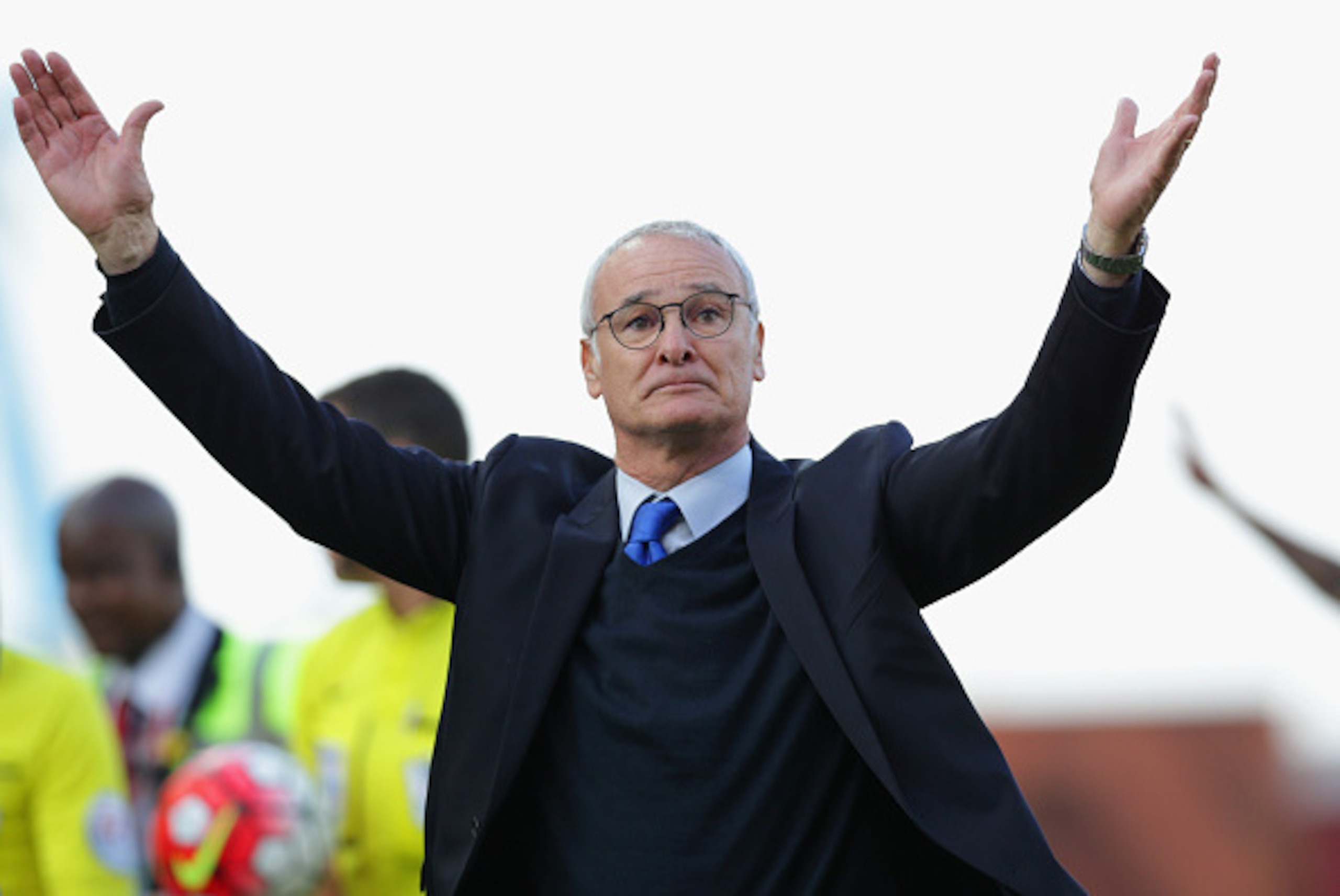 STOKE ON TRENT, ENGLAND - SEPTEMBER 19: Claudio Ranieri Manager of Leicester City acknowledges the fans after the 2-2 draw in the Barclays Premier League match between Stoke City and Leicester City at Britannia Stadium on September 19, 2015 in Stoke on T STOKE ON TRENT, ENGLAND - SEPTEMBER 19: Claudio Ranieri Manager of Leicester City acknowledges the fans after the 2-2 draw in the Barclays Premier League match between Stoke City and Leicester City at Britannia Stadium on September 19, 2015 in Stoke on T