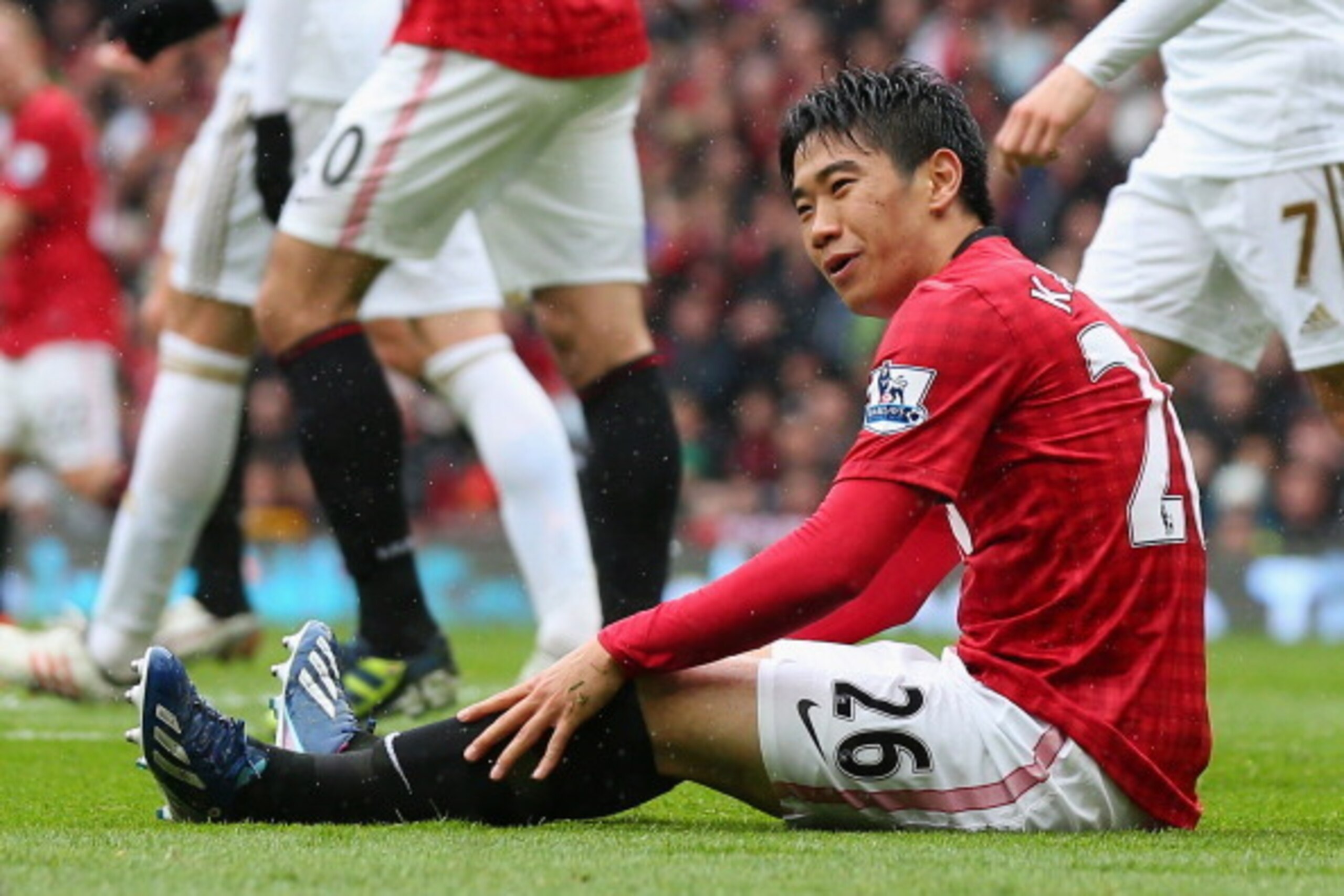 MANCHESTER, ENGLAND - MAY 12:  Shinji Kagawa of Manchester United reacts during the Barclays Premier League match between Manchester United and Swansea City at Old Trafford on May 12, 2013 in Manchester, England.  (Photo by Alex Livesey/Getty Images)