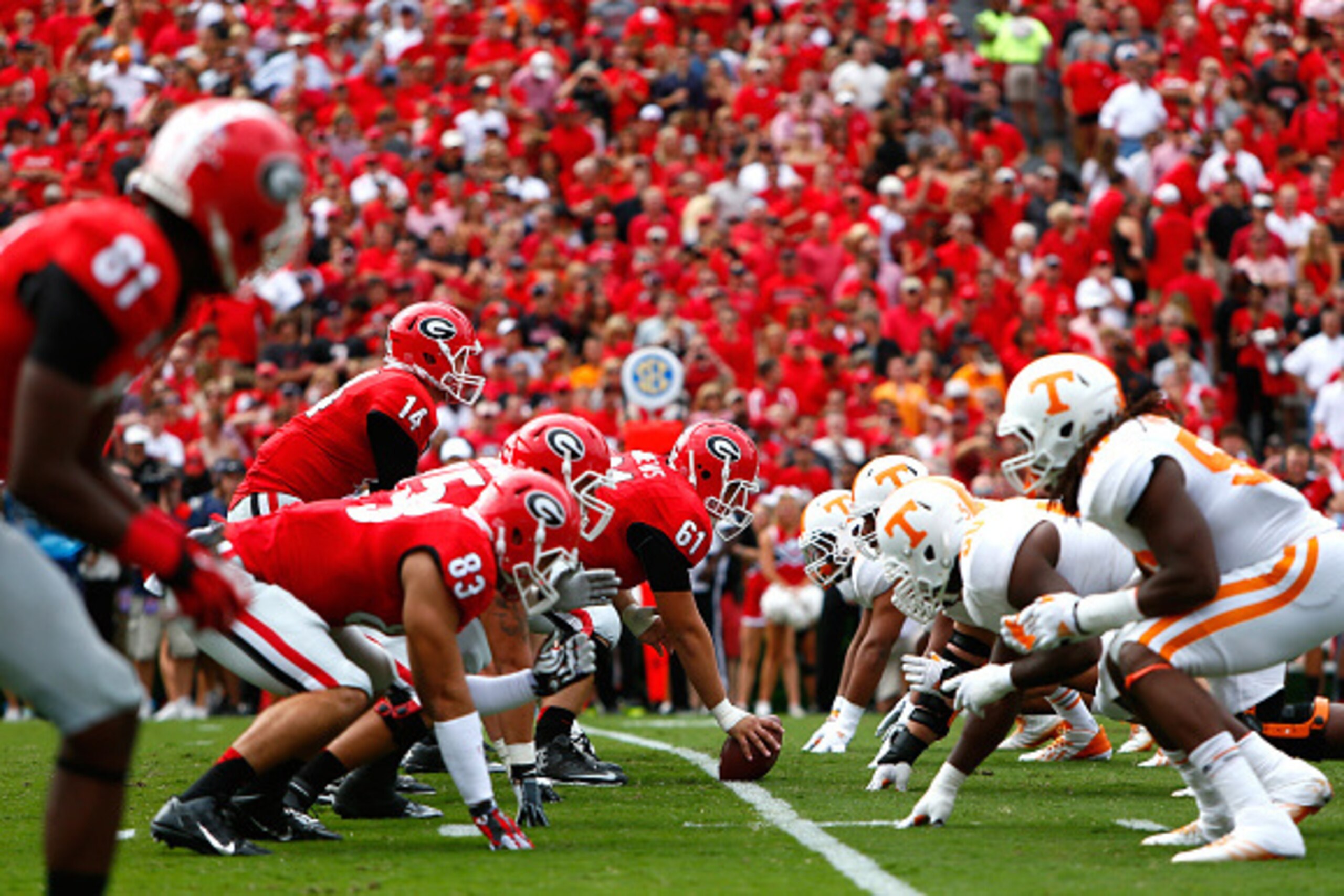 ATHENS, GA - SEPTEMBER 27:  The Georgia Bulldogs offense faces off against the Tennessee Volunteers defense at Sanford Stadium on September 27, 2014 in Athens, Georgia.  (Photo by Kevin C. Cox/Getty Images)