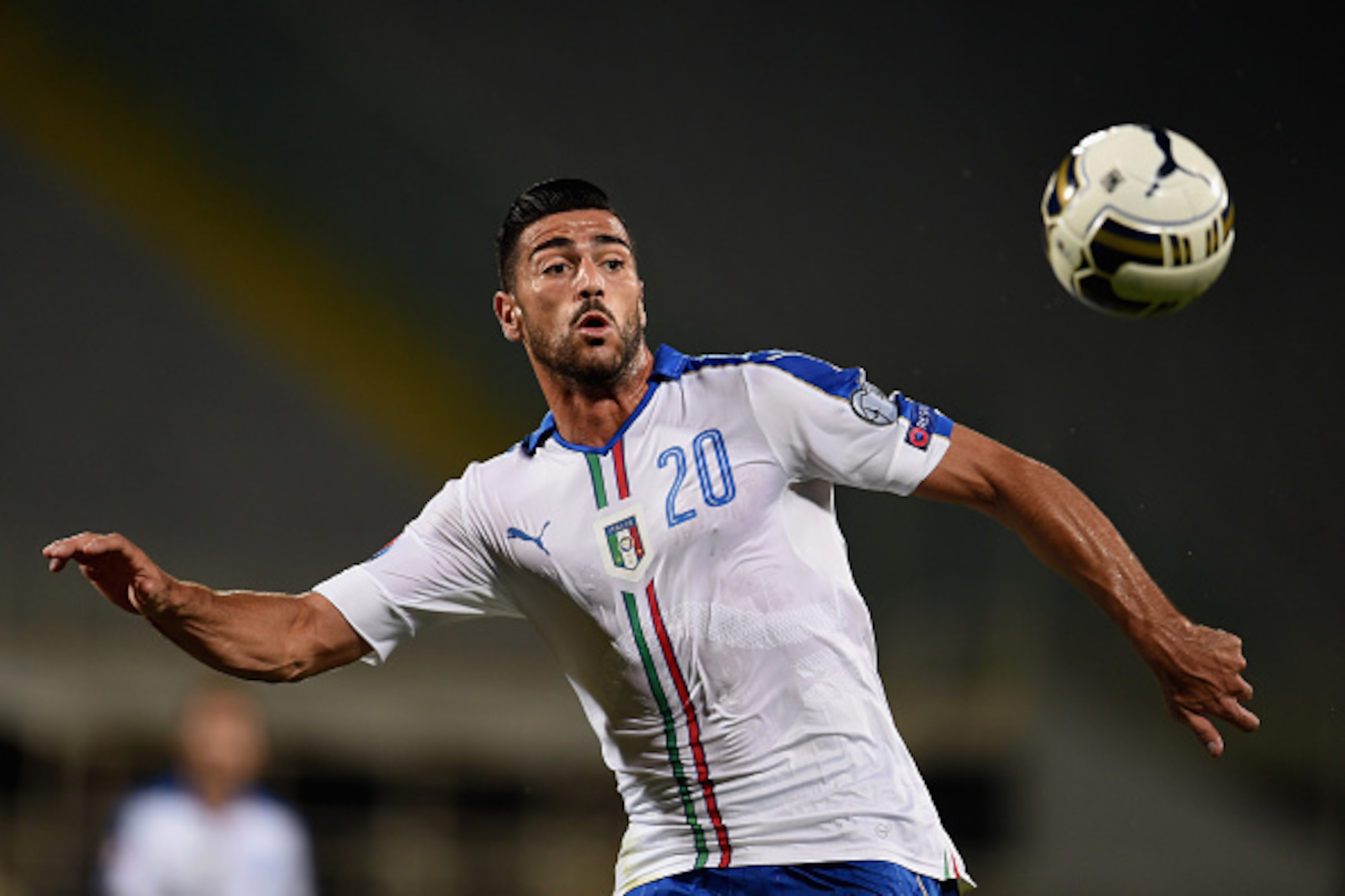 FLORENCE, ITALY - SEPTEMBER 03:  Graziano Pelle of Italy in action during the EURO 2016 Group H Qualifier match between Italy and Malta on September 3, 2015 in Florence, Italy.  (Photo by Claudio Villa/Getty Images)