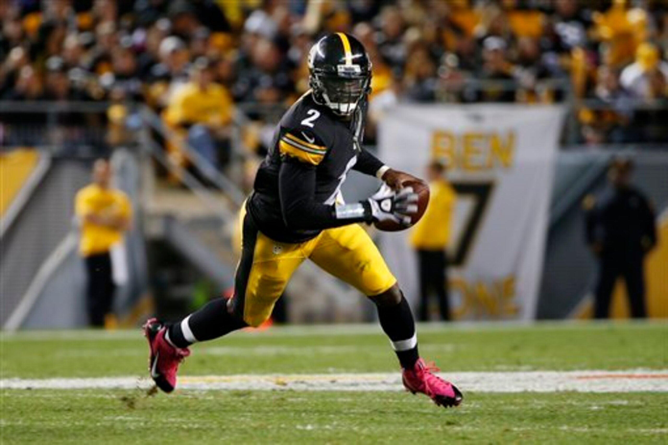 The Steelers have to hope extra prep time for Mike Vick will translate to a win.