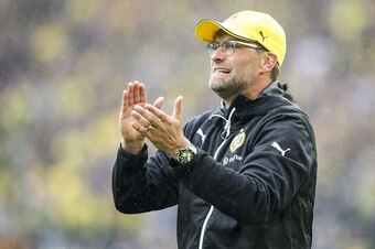 coach Jurgen Klopp of Borussia Dortmund thanks the supporters during the Bundesliga match between Borussia Dortmund and Werder Bremen on May 23, 2015 at the Signal Iduna Park in Dortmund, Germany.(Photo by VI Images via Getty Images)