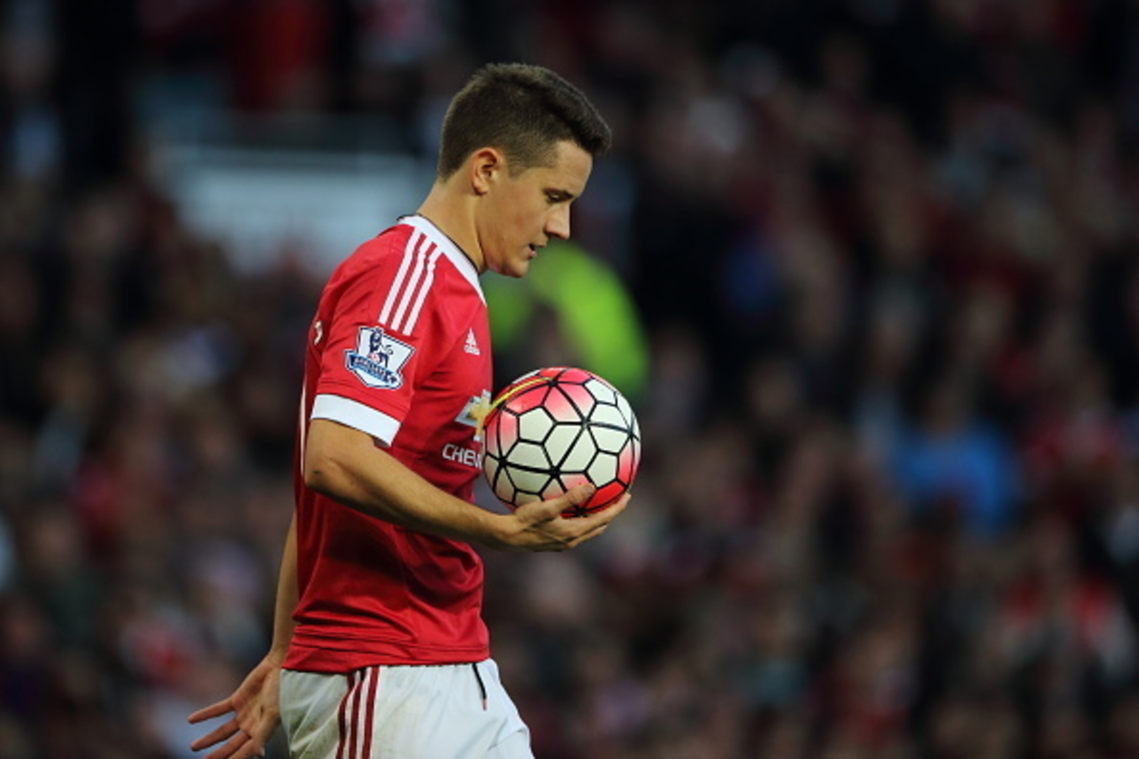 MANCHESTER, ENGLAND - SEPTEMBER 12:  Ander Herrera of Manchester United takes the ball before taking a penalty during the Barclays Premier League match between Manchester United and Liverpool on September 12, 2015 in Manchester, United Kingdom.  (Photo by