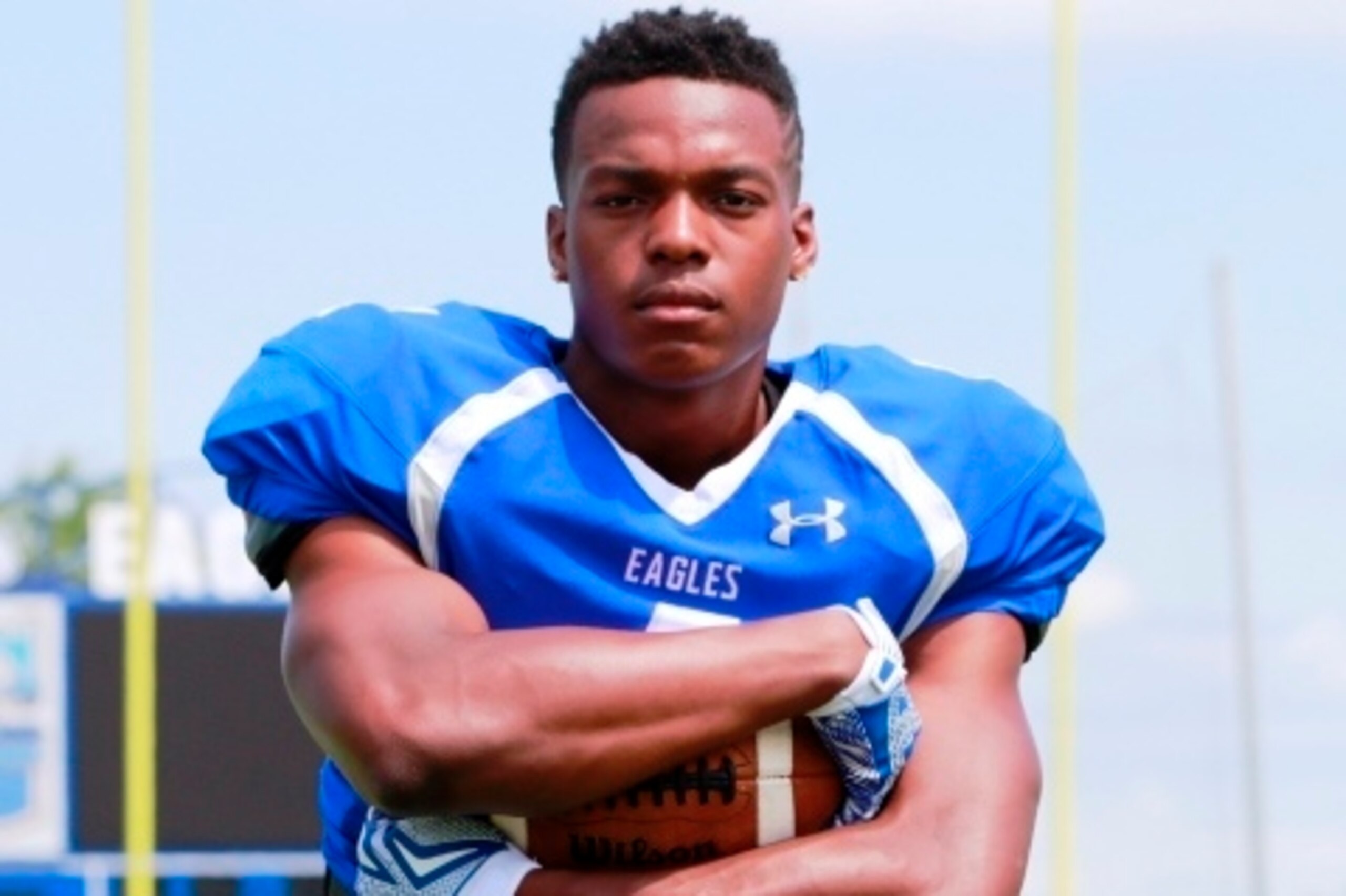 Hill could still team up with old friend L.J. Scott at Michigan State. Hill could still team up with old friend L.J. Scott at Michigan State.