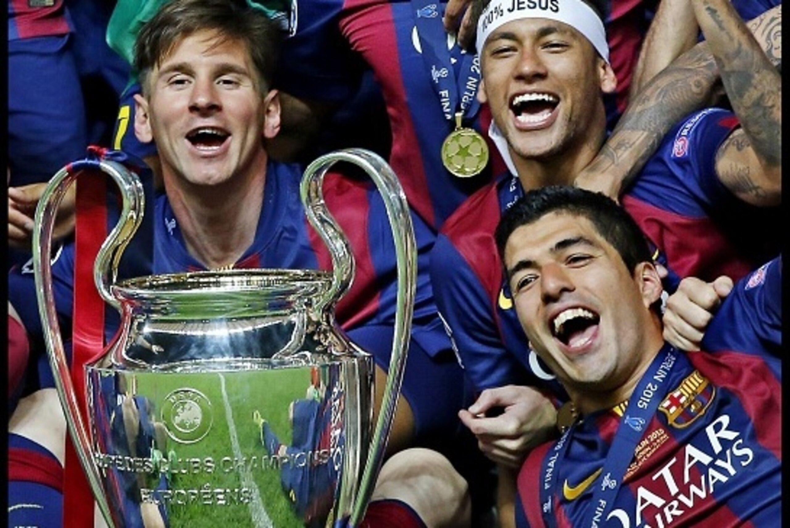 (L-R) Lionel Messi, Neymar, Luis Suarez of FC Barcelona with the Cup during the UEFA Champions League  final match between Barcelona and Juventus on June 6, 2015 at the Olympic stadium in Berlin, Germany.(Photo by VI Images via Getty Images)
