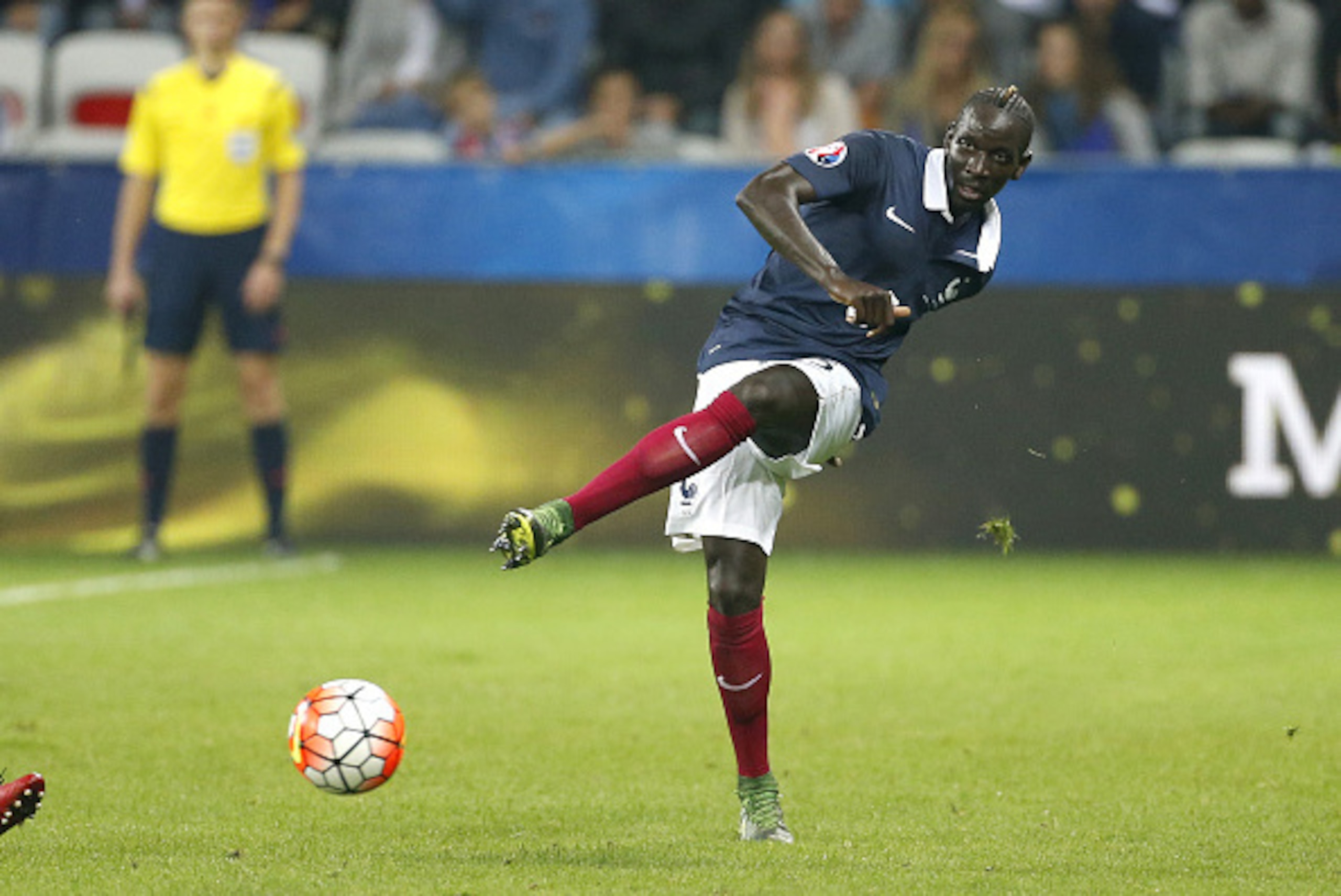 NICE, FRANCE - OCTOBER 8: Mamadou Sakho of France in action during the international friendly match between France and Armenia at Allianz Riviera stadium on October 8, 2015 in Nice, France. (Photo by Jean Catuffe/Getty Images)