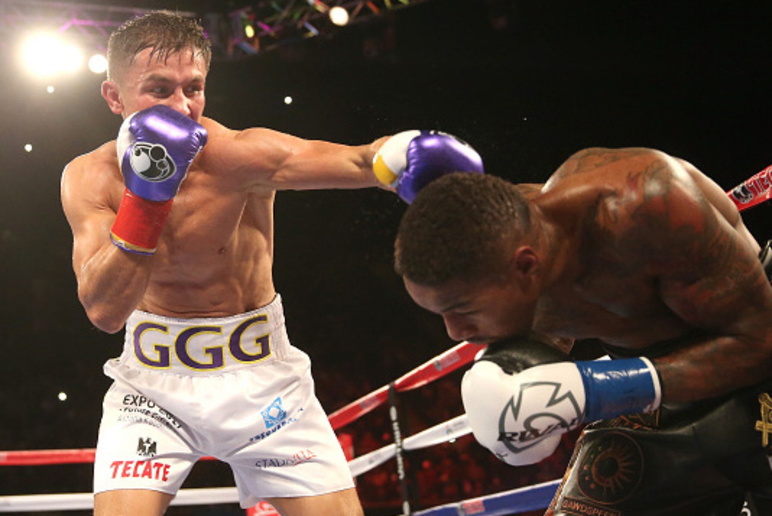 INGLEWOOD, CA - MAY 16:  Gennady Golovkin throws a punch at Willie Monroe Jr. in their World Middleweight Championship fight at The Forum on May 16, 2015 in Inglewood, California  Golovkin won in a TKO in the sixth round.  (Photo by Stephen Dunn/Getty Ima