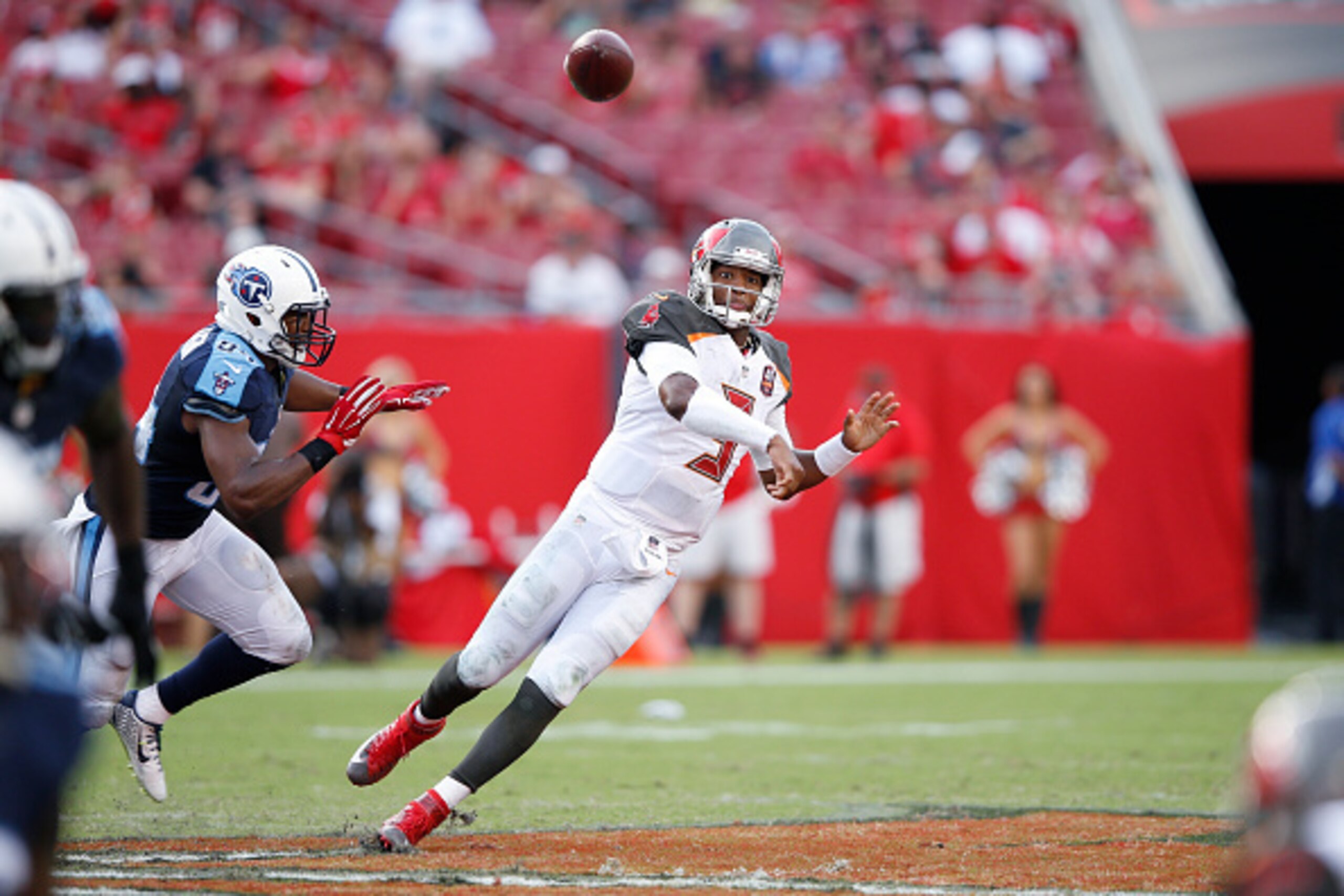 TAMPA, FL - SEPTEMBER 13: Jameis Winston #3 of the Tampa Bay Buccaneers passes against the Tennessee Titans at Raymond James Stadium on September 13, 2015 in Tampa, Florida. The Titans defeated the Bucs 42-14. (Photo by Joe Robbins/Getty Images)