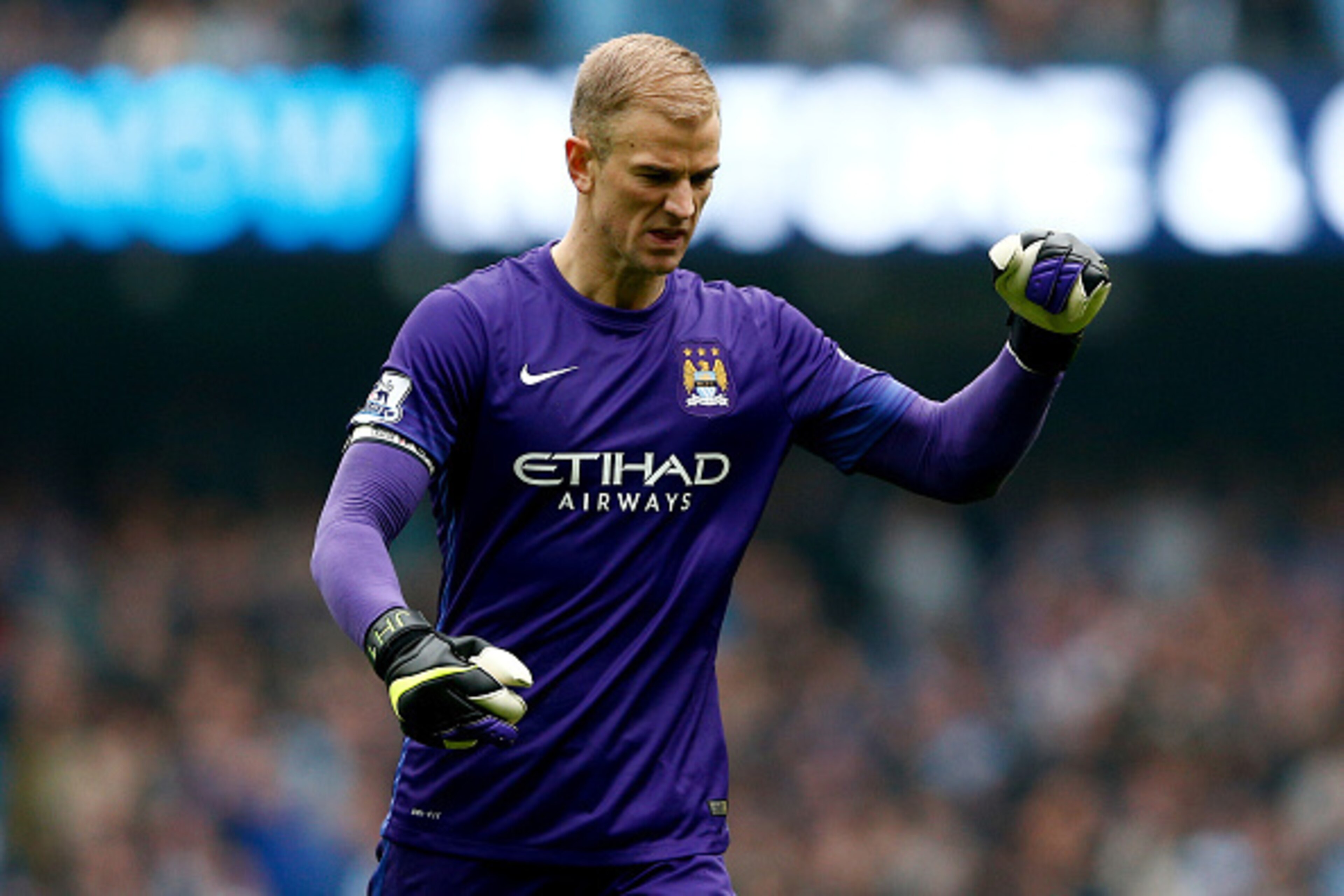 MANCHESTER, ENGLAND - OCTOBER 03:  Joe Hart of Manchester City celebrates his team's first goal during the Barclays Premier League match between Manchester City and Newcastle United at Etihad Stadium on October 3, 2015 in Manchester, United Kingdom.  (Pho
