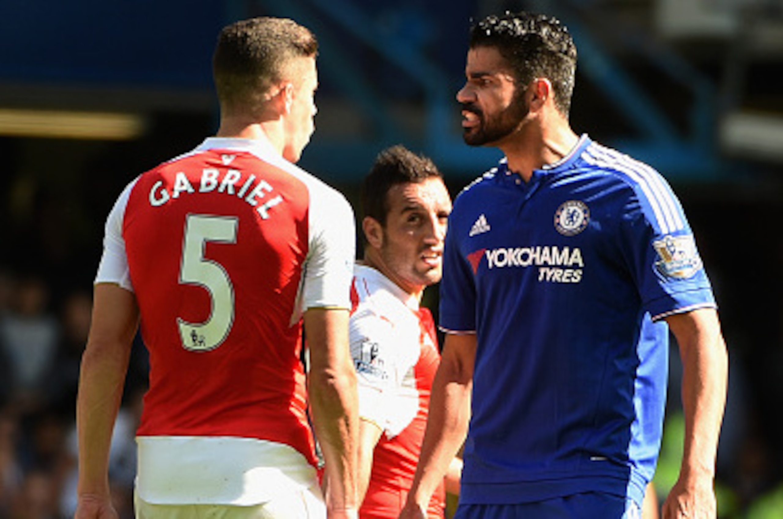 LONDON, ENGLAND - SEPTEMBER 19:  Diego Costa of Chelsea and Gabriel of Arsenal argue during the Barclays Premier League match between Chelsea and Arsenal at Stamford Bridge on September 19, 2015 in London, United Kingdom.  (Photo by Ross Kinnaird/Getty Im