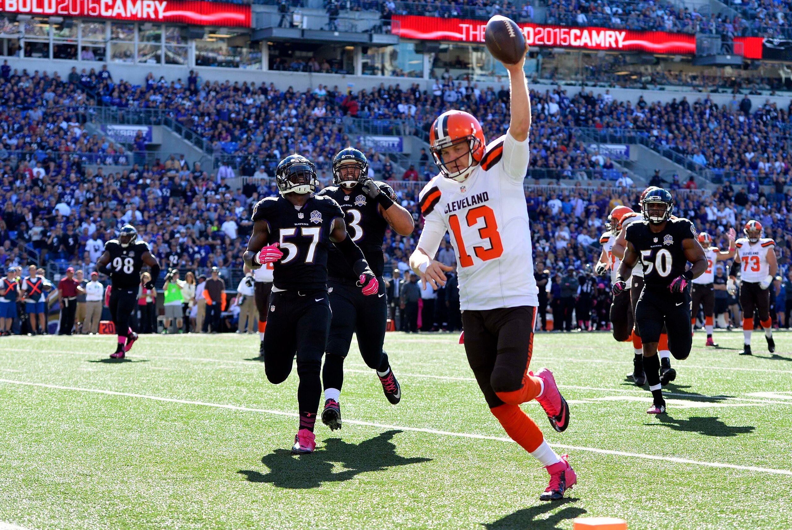 Oct 11, 2015; Baltimore, MD, USA; Cleveland Browns quarterback Josh McCown (13) celebrates as he run in for a touchdown during the third quarter against the Baltimore Ravens at M&T Bank Stadium. Mandatory Credit: Tommy Gilligan-USA TODAY Sports