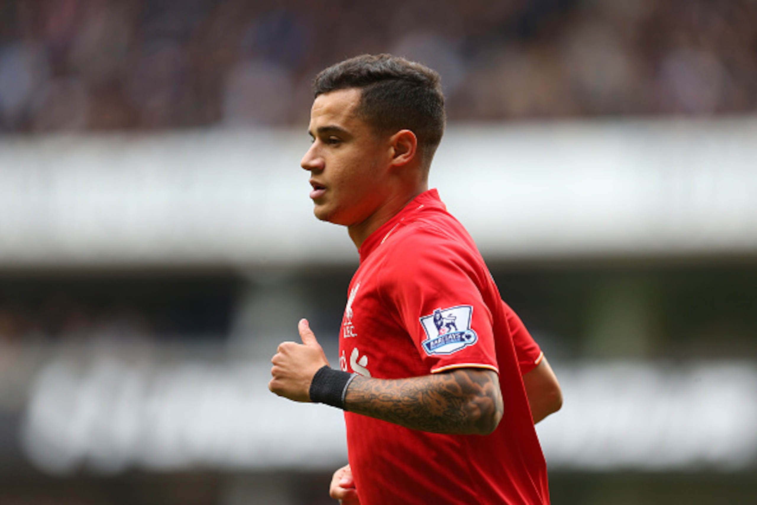 LONDON, ENGLAND - OCTOBER 17:  Philippe Coutinho of Liverpool during the Barclays Premier League match between Tottenham Hotspur and Liverpool at White Hart Lane on October 17, 2015 in London, England.  (Photo by Catherine Ivill - AMA/Getty Images)