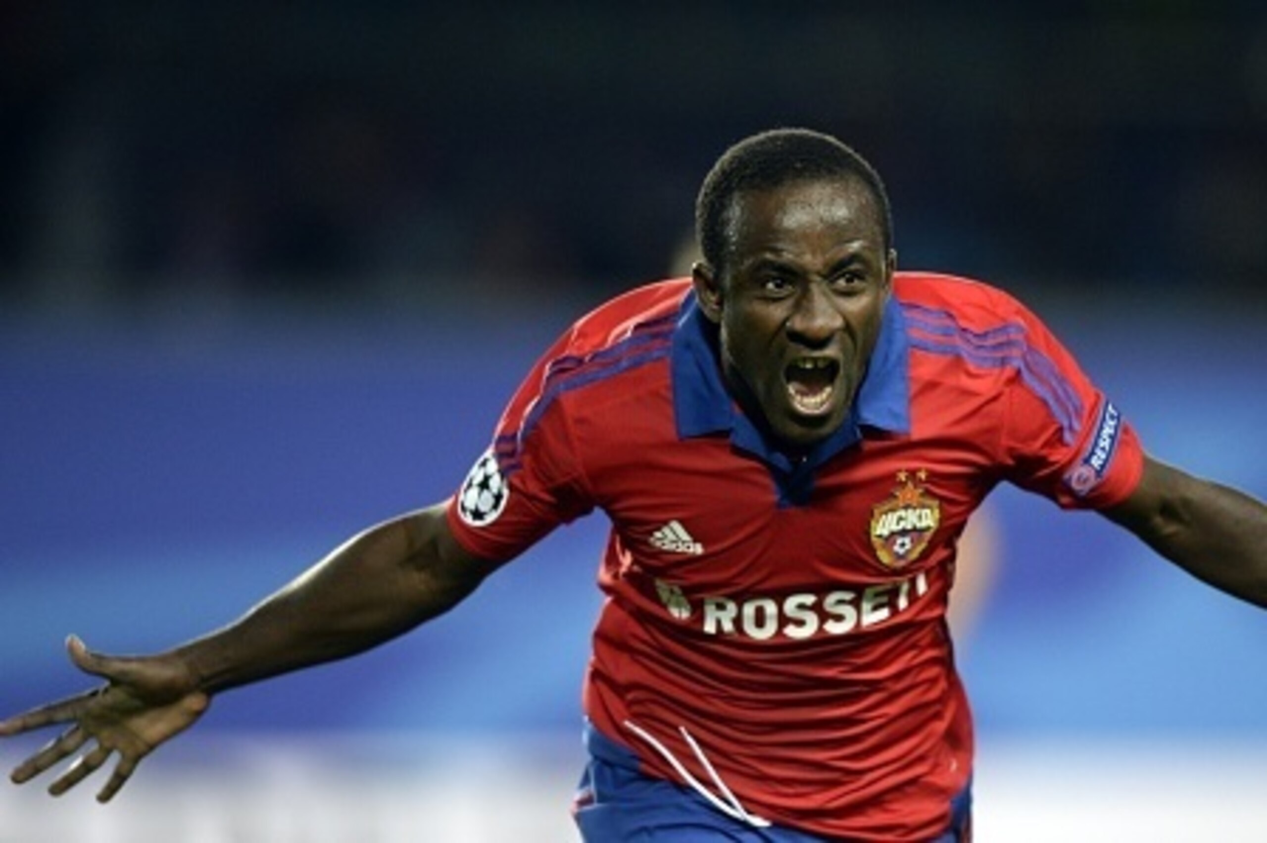 CSKA Moscow's Ivorian forward Seydou Doumbia celebrates a goal during the UEFA Champions League group B football match between CSKA Moscow and PSV Eindhoven at the Khimki Arena outside Moscow on September 30, 2015. AFP PHOTO / ALEXANDER NEMENOV        (Ph