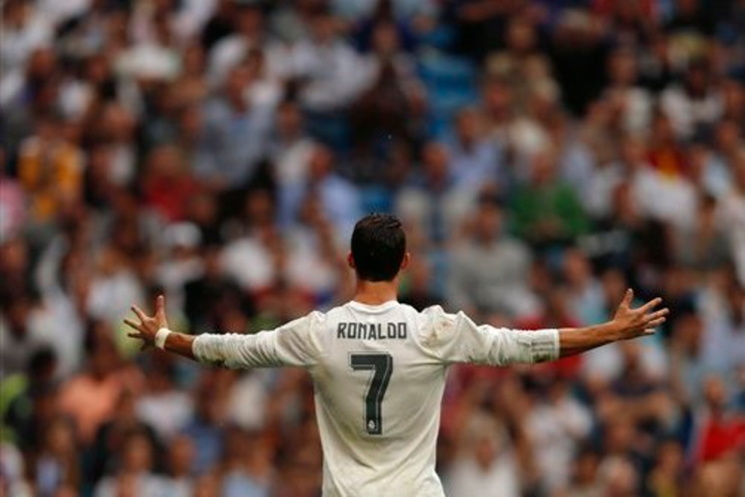 Ronaldo is officially Madrid's best-ever goalscorer
