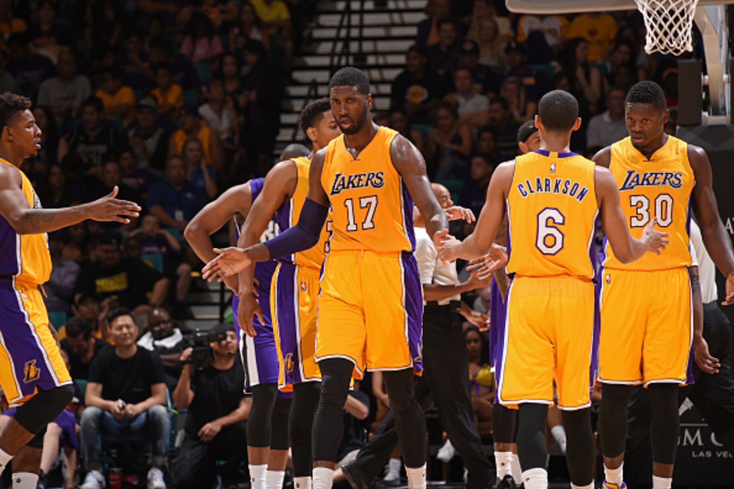 LAS VEGAS, NV - OCTOBER 13:  Roy Hibbert #17 of the Los Angeles Lakers shakes his teammates hands during a preseason game against the Sacramento Kings at MGM Grand Garden Arena on October 13, 2015 in Las Vegas, Nevada. NOTE TO USER: User expressly acknowl