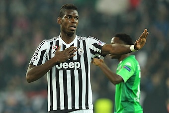 TURIN, ITALY - OCTOBER 21:  Paul Pogba of Juventus reacts to a missed chance during the UEFA Champions League group stage match between Juventus and VfL Borussia Moenchengladbach at Juventus Arena on October 21, 2015 in Turin, Italy.  (Photo by Marco Luzz