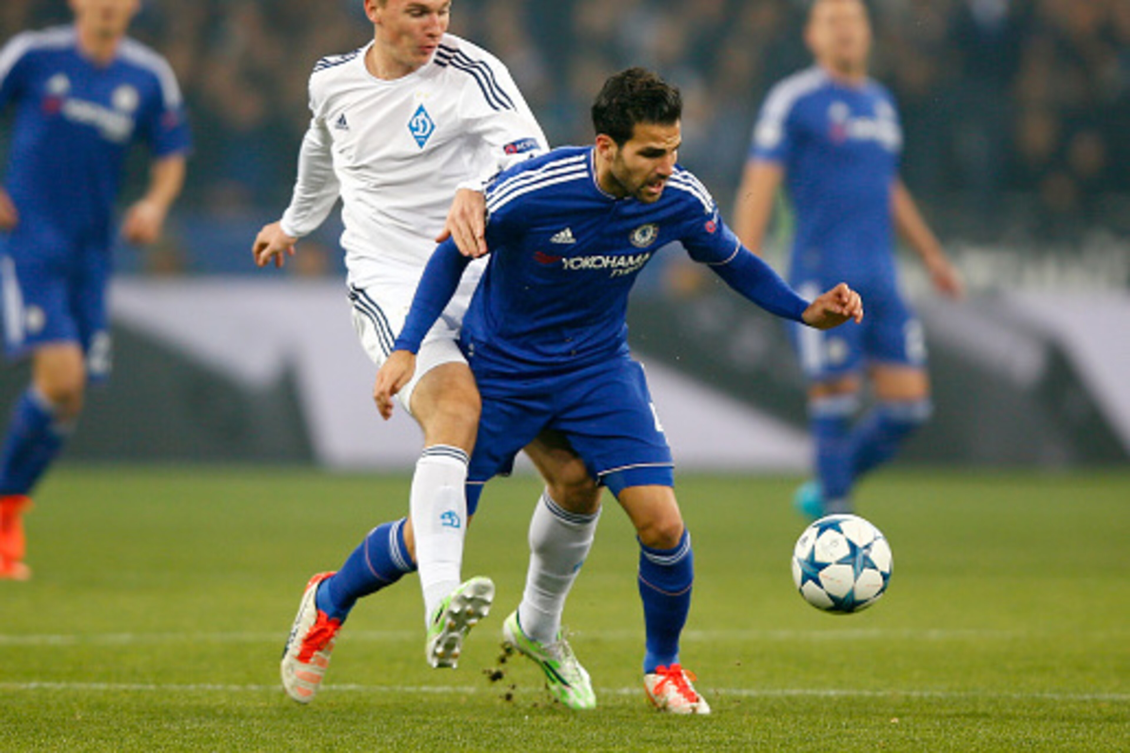 KIEV, UKRAINE - OCTOBER 20: Cesc Fabregas of Chelsea in action during the UEFA Champions League Group G match between FC Dynamo Kyiv and Chelsea at the Olympic Stadium on October 20, 2015 in Kiev, Ukraine. (Photo by Clive Rose/Getty Images) KIEV, UKRAINE - OCTOBER 20: Cesc Fabregas of Chelsea in action during the UEFA Champions League Group G match between FC Dynamo Kyiv and Chelsea at the Olympic Stadium on October 20, 2015 in Kiev, Ukraine. (Photo by Clive Rose/Getty Images)