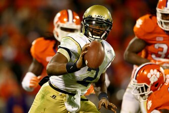 CLEMSON, SC - NOVEMBER 14:  Vad Lee #2 of the Georgia Tech Yellow Jackets during their game at Clemson Memorial Stadium on November 14, 2013 in Clemson, South Carolina.  (Photo by Streeter Lecka/Getty Images)