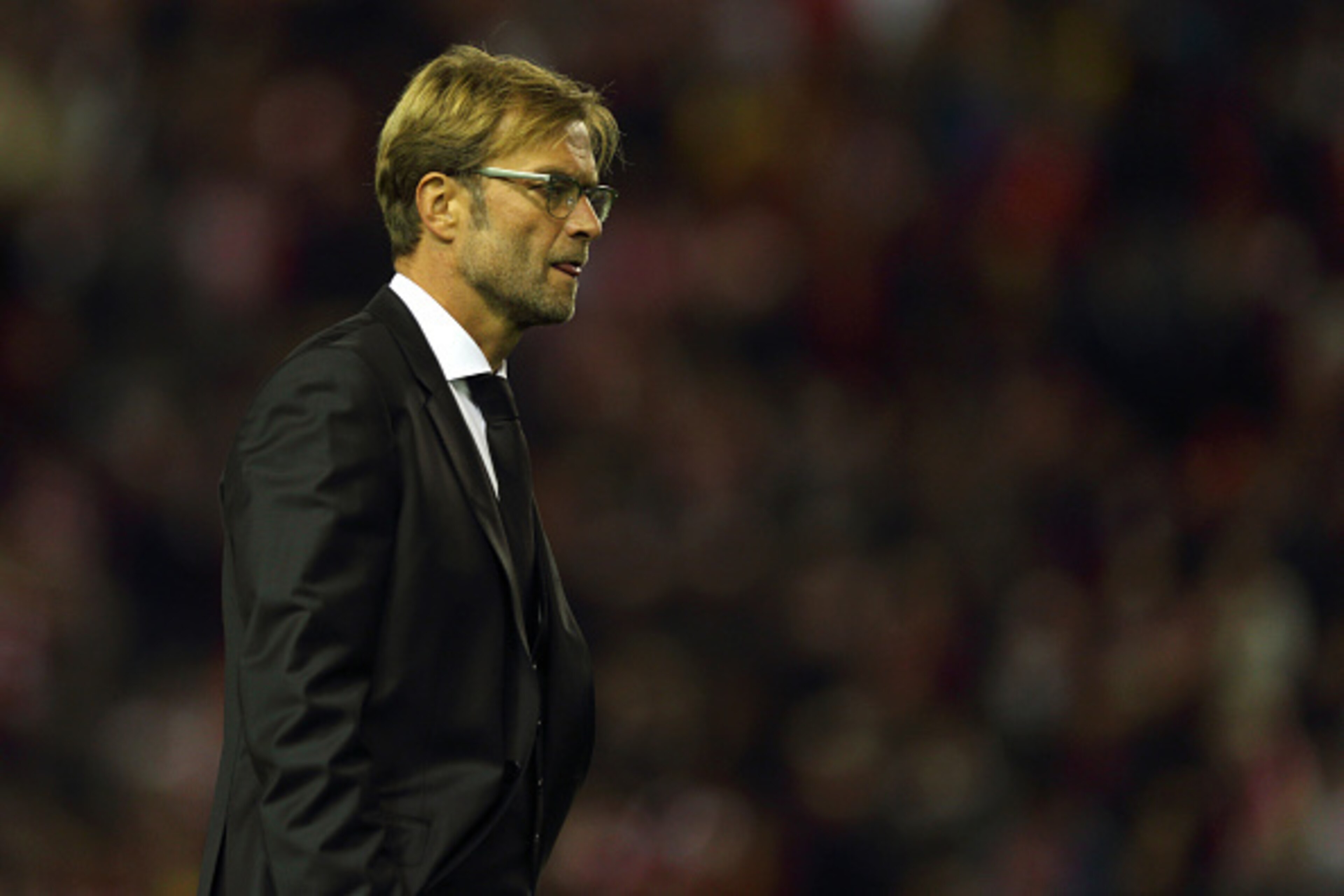 LIVERPOOL, ENGLAND - OCTOBER 22:  Jurgen Klopp the head coach / manager of Liverpool on the pitch prior to the UEFA Europa League match between Liverpool and Rubin Kazan at Anfield on October 22, 2015 in Liverpool, United Kingdom.  (Photo by Matthew Ashto