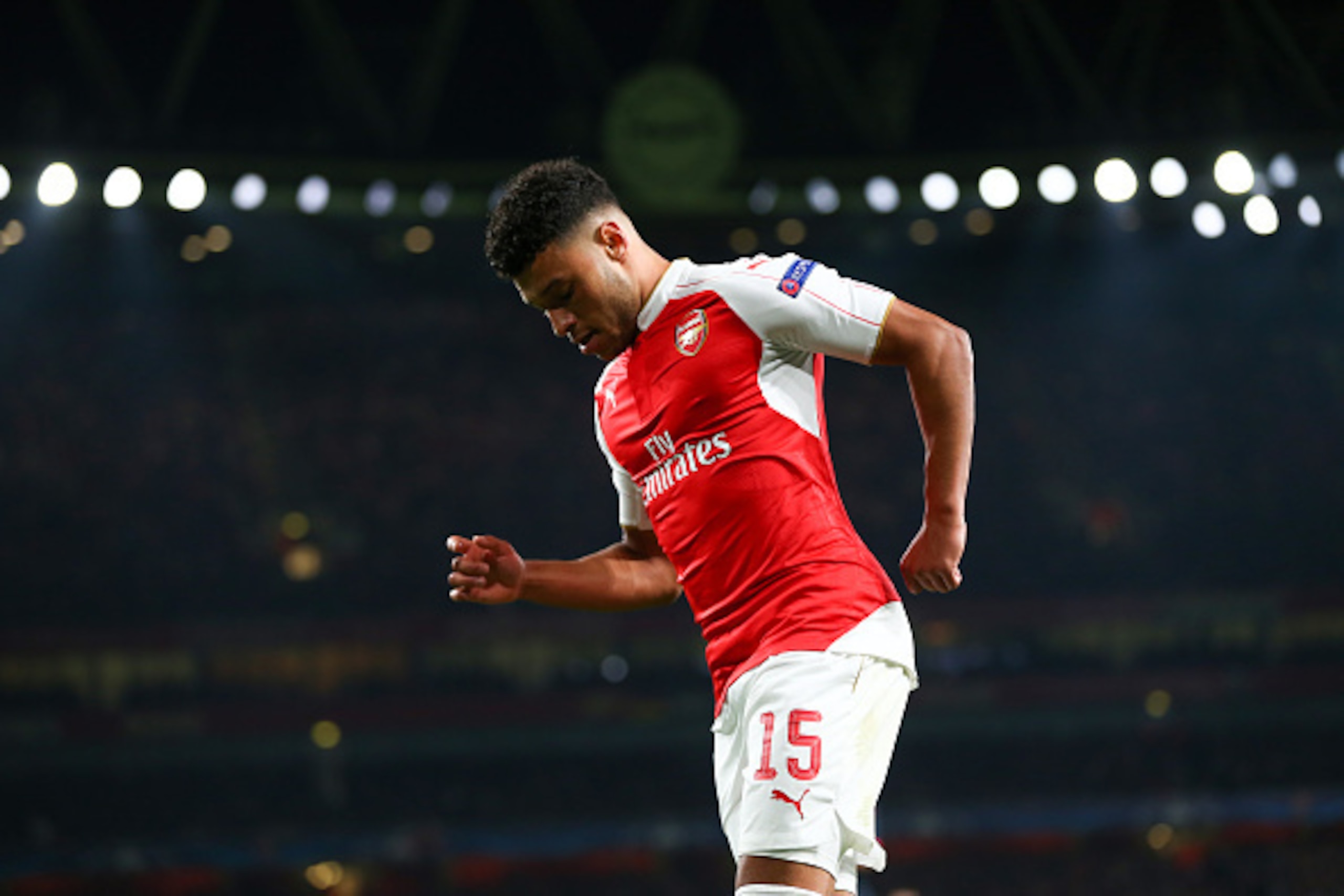 LONDON, ENGLAND - OCTOBER 20:  Alex Oxlade-Chamberlain of Arsenal during the UEFA Champions League match between Arsenal and Bayern Munich at the Emirates Stadium on October 20, 2015 in London, United Kingdom.  (Photo by Catherine Ivill - AMA/Getty Images