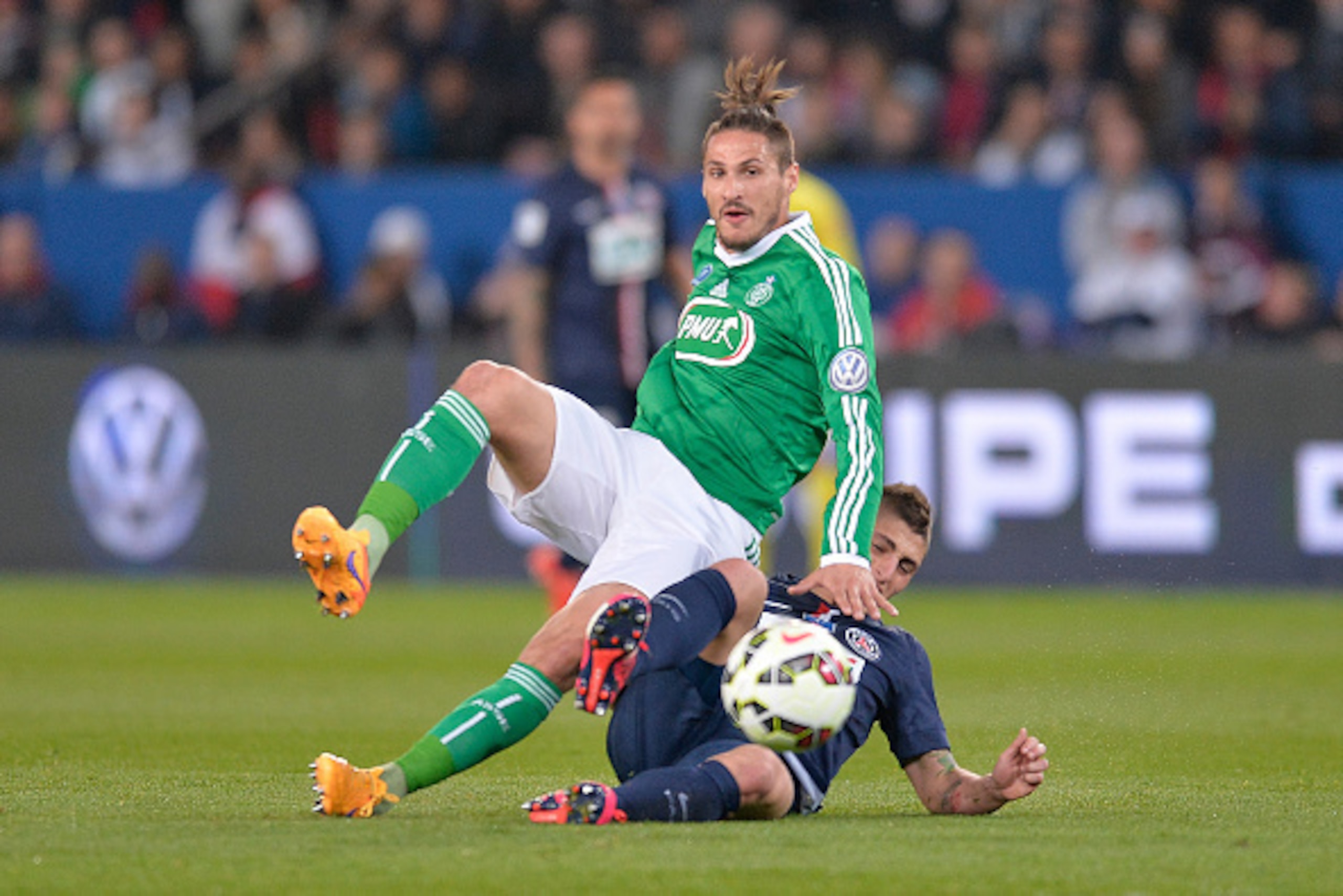 PARIS, FRANCE - APRIL 08:  Francois Clerc (R) of AS Saint-Etienne and Marco Verratti (R) of PSG in action during the French Cup semi-final match between Paris Saint-Germain and AS Saint-Etienne at Parc des Princes on April 8, 2015 in Paris, France.  (Phot