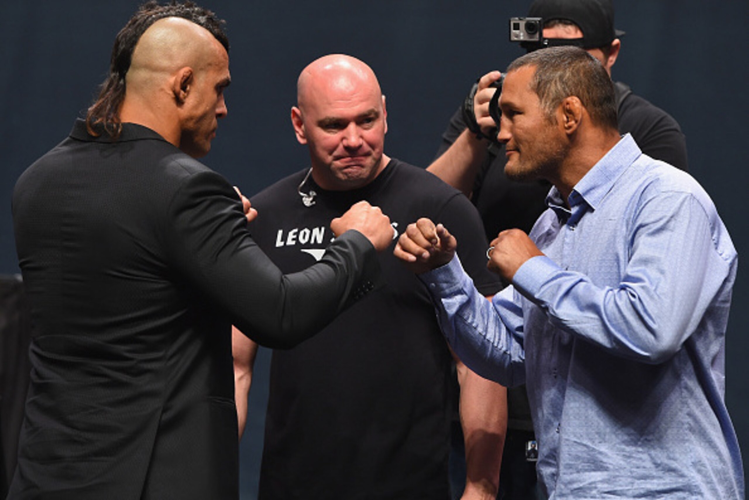 LAS VEGAS, NV - SEPTEMBER 04: (L-R) Vitor Belfort and Dan Henderson face off during the UFC's Go Big launch event inside MGM Grand Garden Arena on September 4, 2015 in Las Vegas, Nevada. (Photo by Josh Hedges/Zuffa LLC/Zuffa LLC via Getty Images) LAS VEGAS, NV - SEPTEMBER 04: (L-R) Vitor Belfort and Dan Henderson face off during the UFC's Go Big launch event inside MGM Grand Garden Arena on September 4, 2015 in Las Vegas, Nevada. (Photo by Josh Hedges/Zuffa LLC/Zuffa LLC via Getty Images)