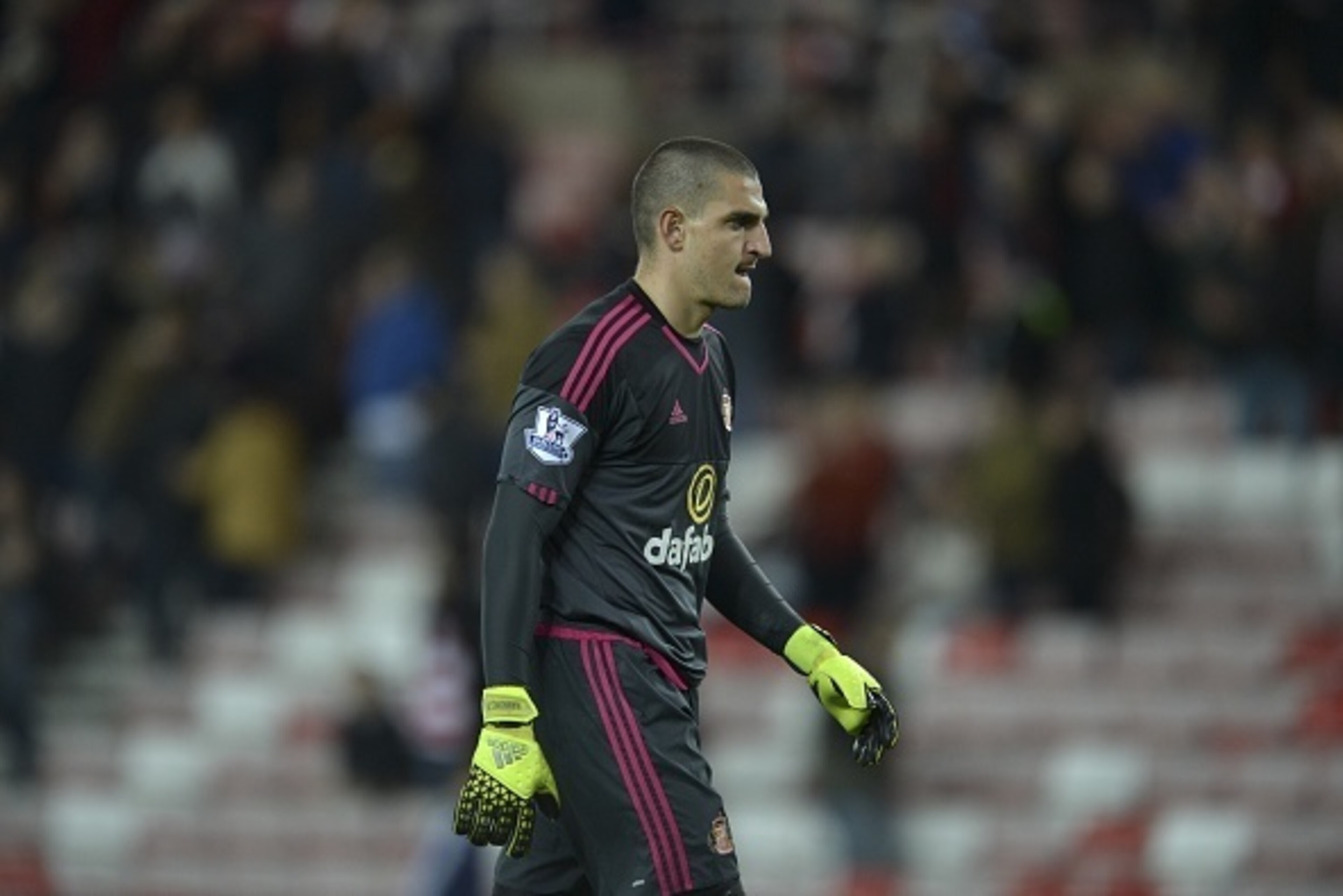 Sunderland's Italian goalkeeper Vito Mannone leaves the field at the final whistle during the English League Cup third round football match between Sunderland and Manchester City at the Stadium of Light in Sunderland, northest England, on September 22, 20 Sunderland's Italian goalkeeper Vito Mannone leaves the field at the final whistle during the English League Cup third round football match between Sunderland and Manchester City at the Stadium of Light in Sunderland, northest England, on September 22, 20