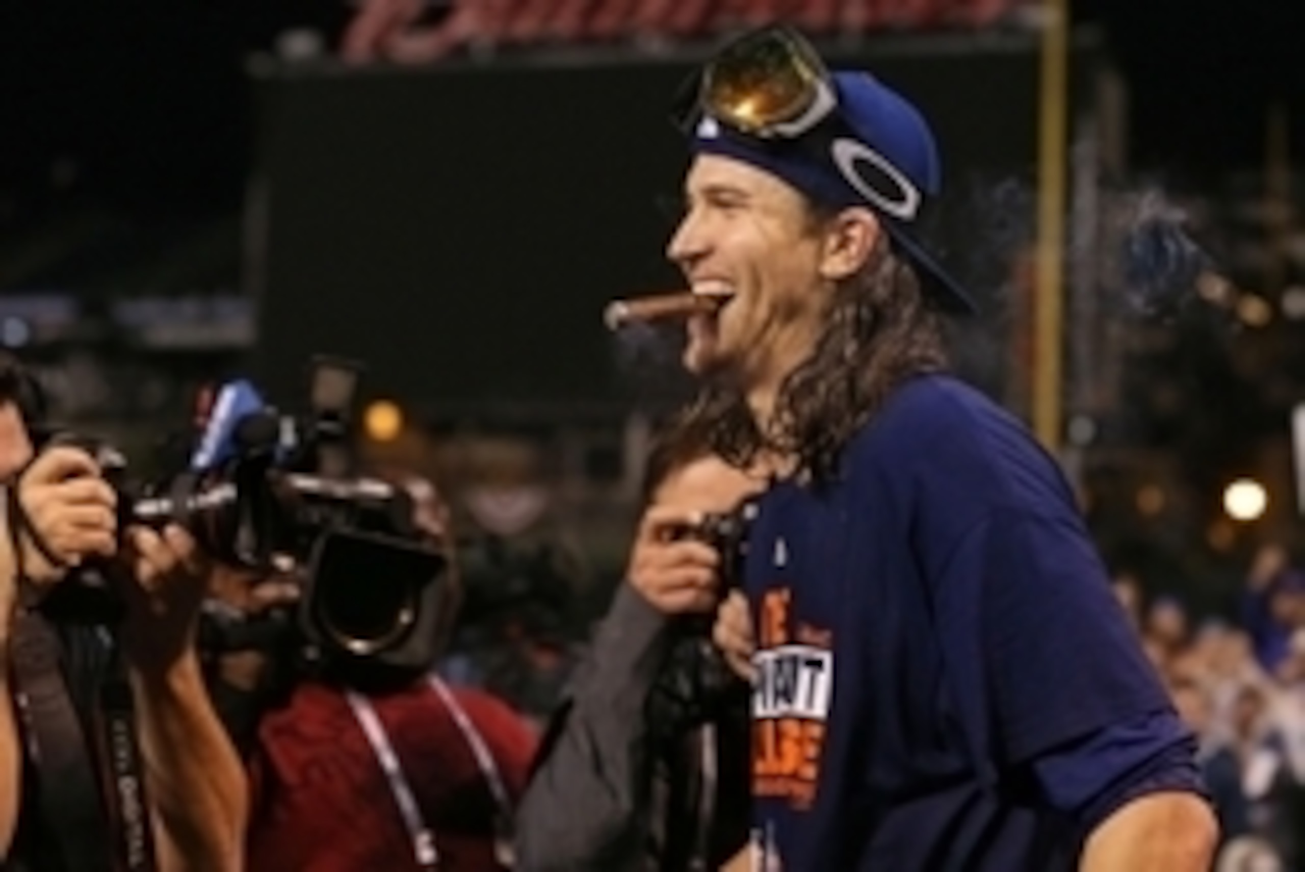 Oct 21, 2015; Chicago, IL, USA; New York Mets starting pitcher Jacob deGrom (48) celebrates after defeating the Chicago Cubs in game four of the NLCS at Wrigley Field. Mandatory Credit: Aaron Doster-USA TODAY Sports Oct 21, 2015; Chicago, IL, USA; New York Mets starting pitcher Jacob deGrom (48) celebrates after defeating the Chicago Cubs in game four of the NLCS at Wrigley Field. Mandatory Credit: Aaron Doster-USA TODAY Sports