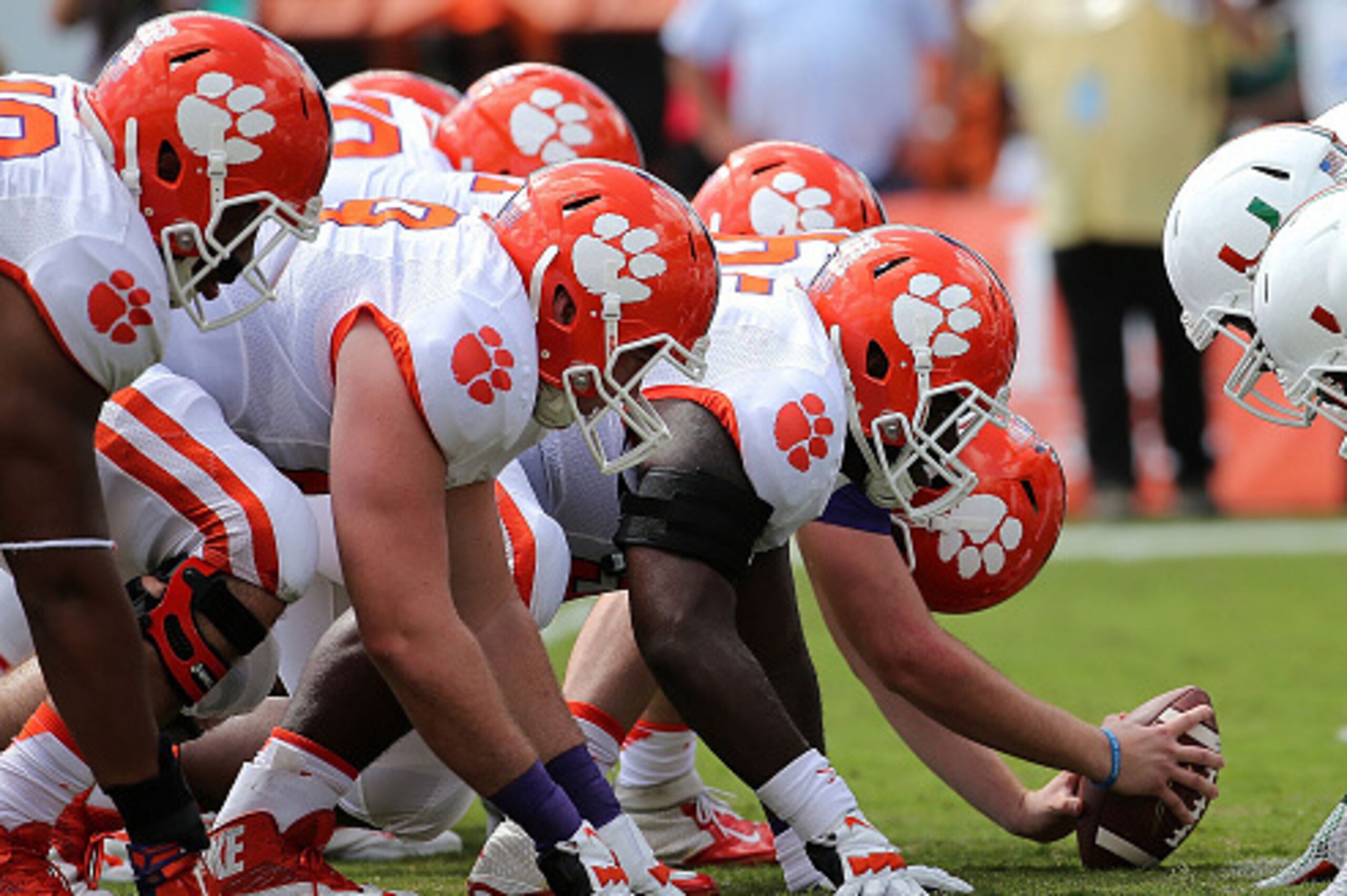 MIAMI GARDENS, FL - OCTOBER 24: The Clemson Tigers line up against the Miami Hurricanes during a game  at Sun Life Stadium on October 24, 2015 in Miami Gardens, Florida.  (Photo by Mike Ehrmann/Getty Images)