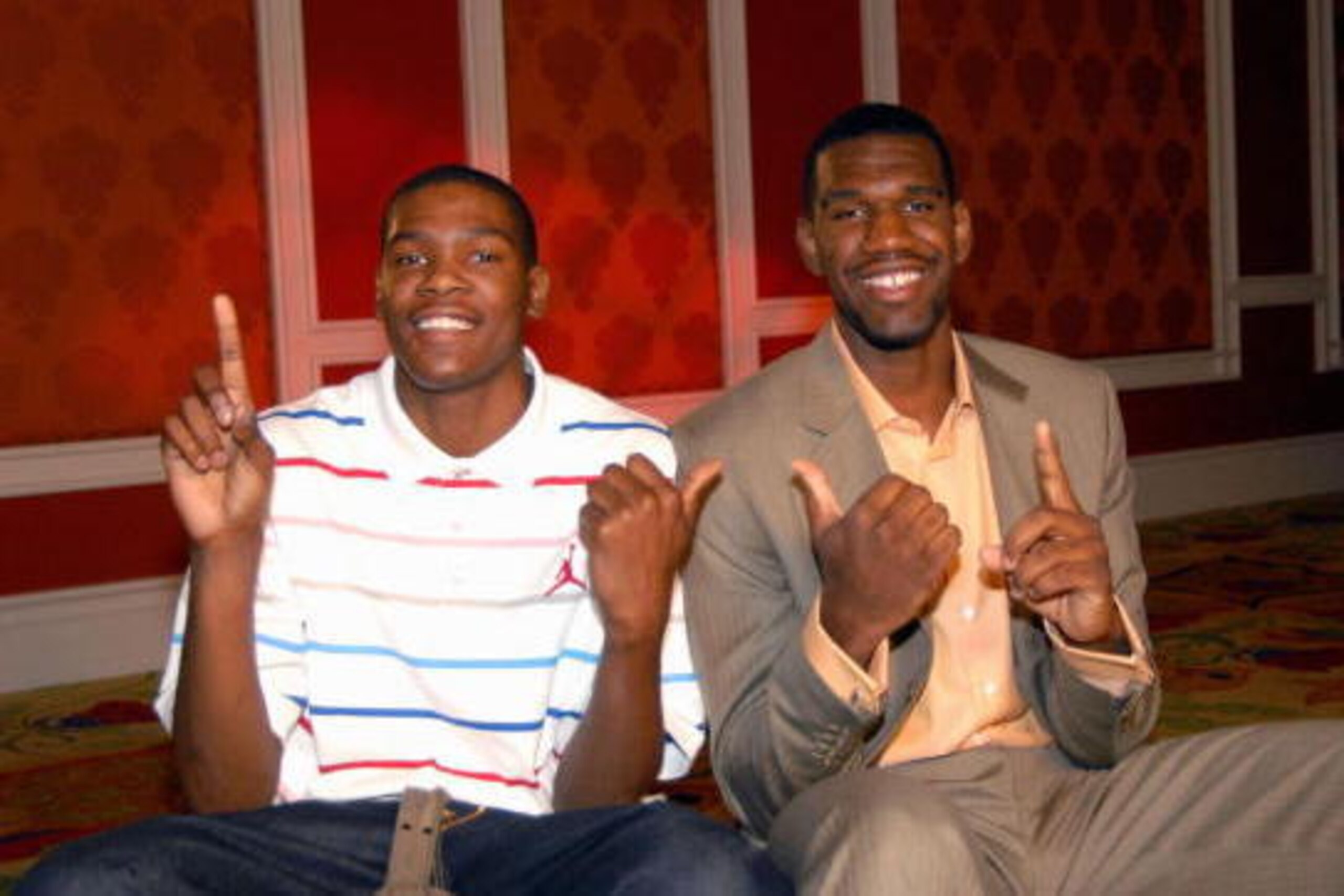 LAS VEGAS, NV - MAY 23:  NBA draft prospects Kevin Durant and Greg Oden pose for a photo during the USA Basketball press conference held May 23, 2007 at the Wynn Resort in Las Vegas, Nevada. NOTE TO USER: User expressly acknowledges and agrees that, by do