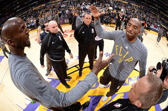 LOS ANGELES, CA - OCTOBER 28:  Kobe Bryant #24 of the Los Angeles Lakers and Kevin Garnett #21 of the Minnesota Timberwolves greet each other before the game on October 28, 2015 at STAPLES Center in Los Angeles, California. NOTE TO USER: User expressly ac