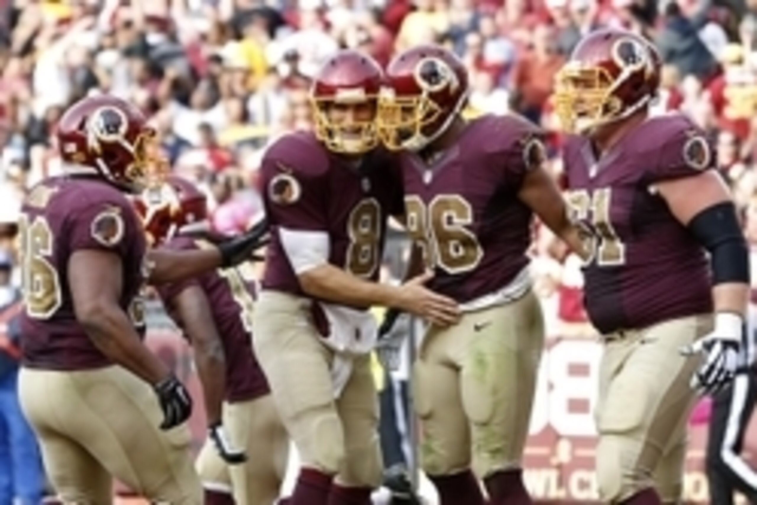 Oct 25, 2015; Landover, MD, USA; Washington Redskins tight end Jordan Reed (86) celebrates after catching the game-winning touchdown pass from Redskins quarterback Kirk Cousins (8) against the Tampa Bay Buccaneers in the final seconds of the fourth quarte Oct 25, 2015; Landover, MD, USA; Washington Redskins tight end Jordan Reed (86) celebrates after catching the game-winning touchdown pass from Redskins quarterback Kirk Cousins (8) against the Tampa Bay Buccaneers in the final seconds of the fourth quarte