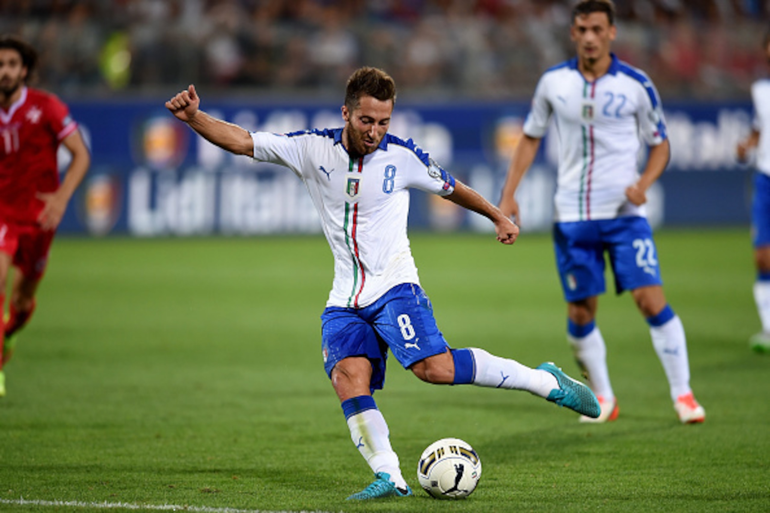 FLORENCE, ITALY - SEPTEMBER 03:  Andrea Bertolacci of Italy in action during the UEFA EURO 2016 qualifier between Italy and Malta on September 3, 2015 in Florence, Italy.  (Photo by Claudio Villa/Getty Images)