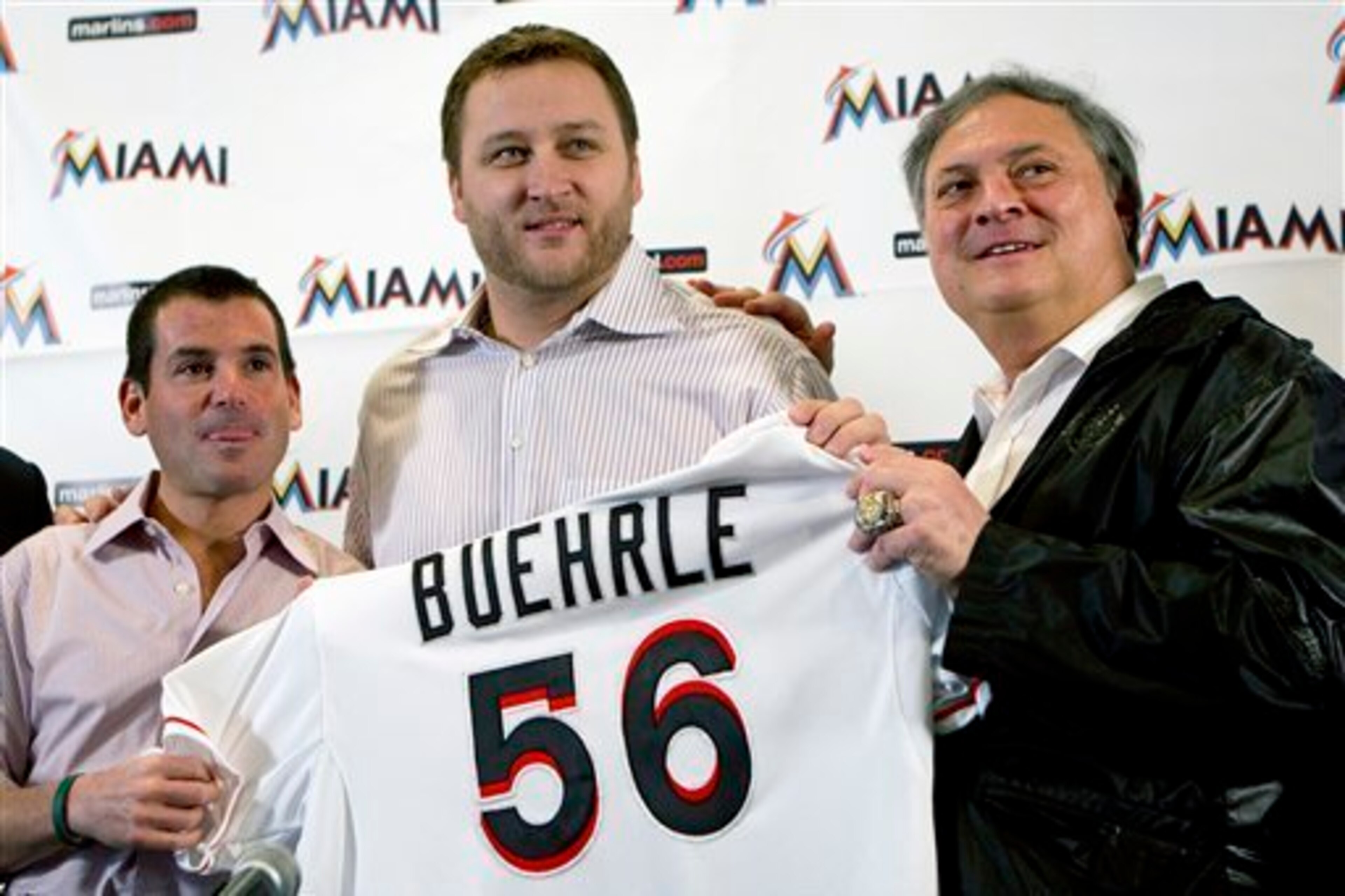 Scenes like this one might as well be warnings for big-name free agents to stay away from Miami.