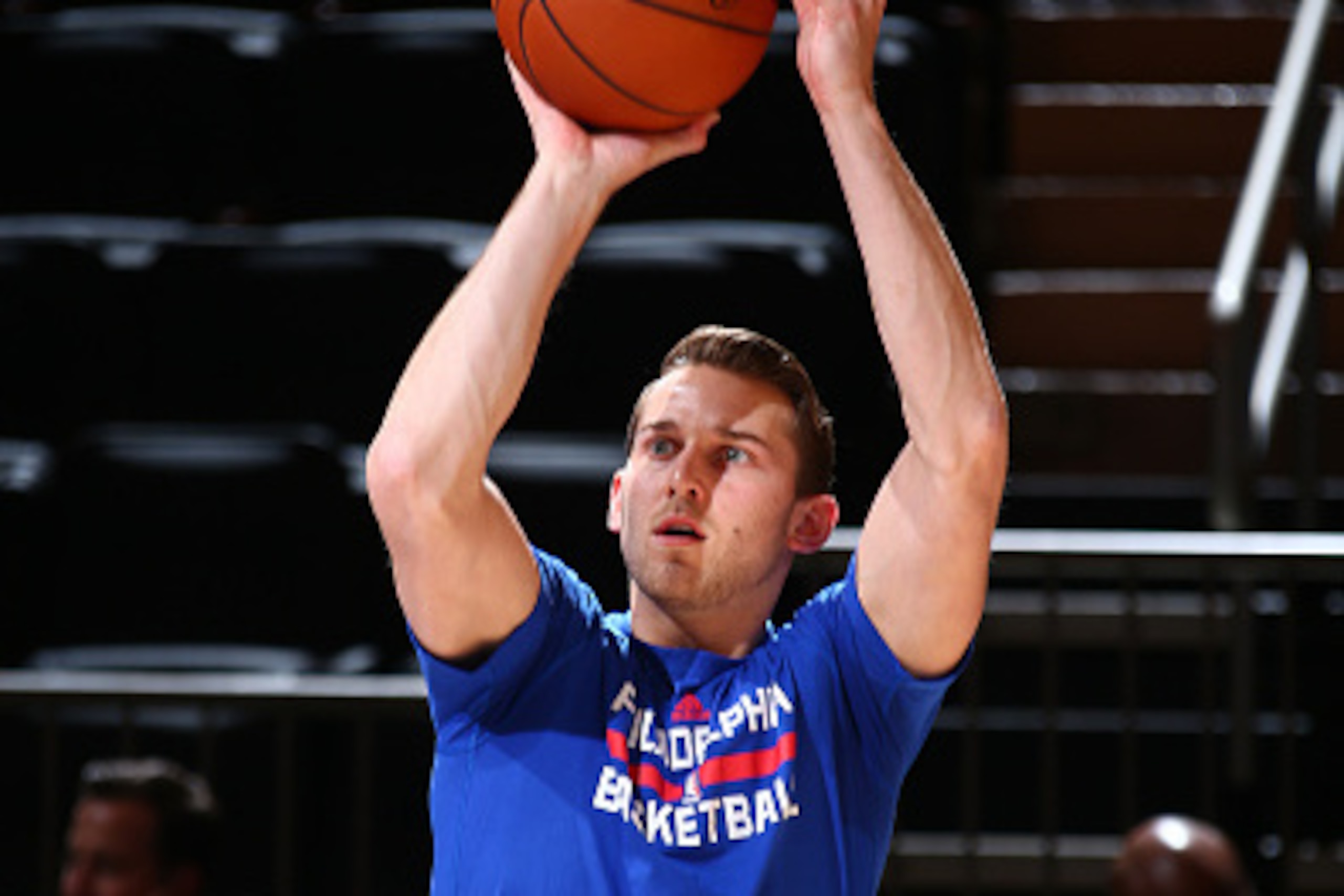NEW YORK, NY - OCTOBER 12:  Nik Stauskas #11 of the Philadelphia 76ers warms up before the game against the New York Knicks on October 12, 2015 at Madison Square Garden in New York City.  NOTE TO USER: User expressly acknowledges and agrees that, by downl