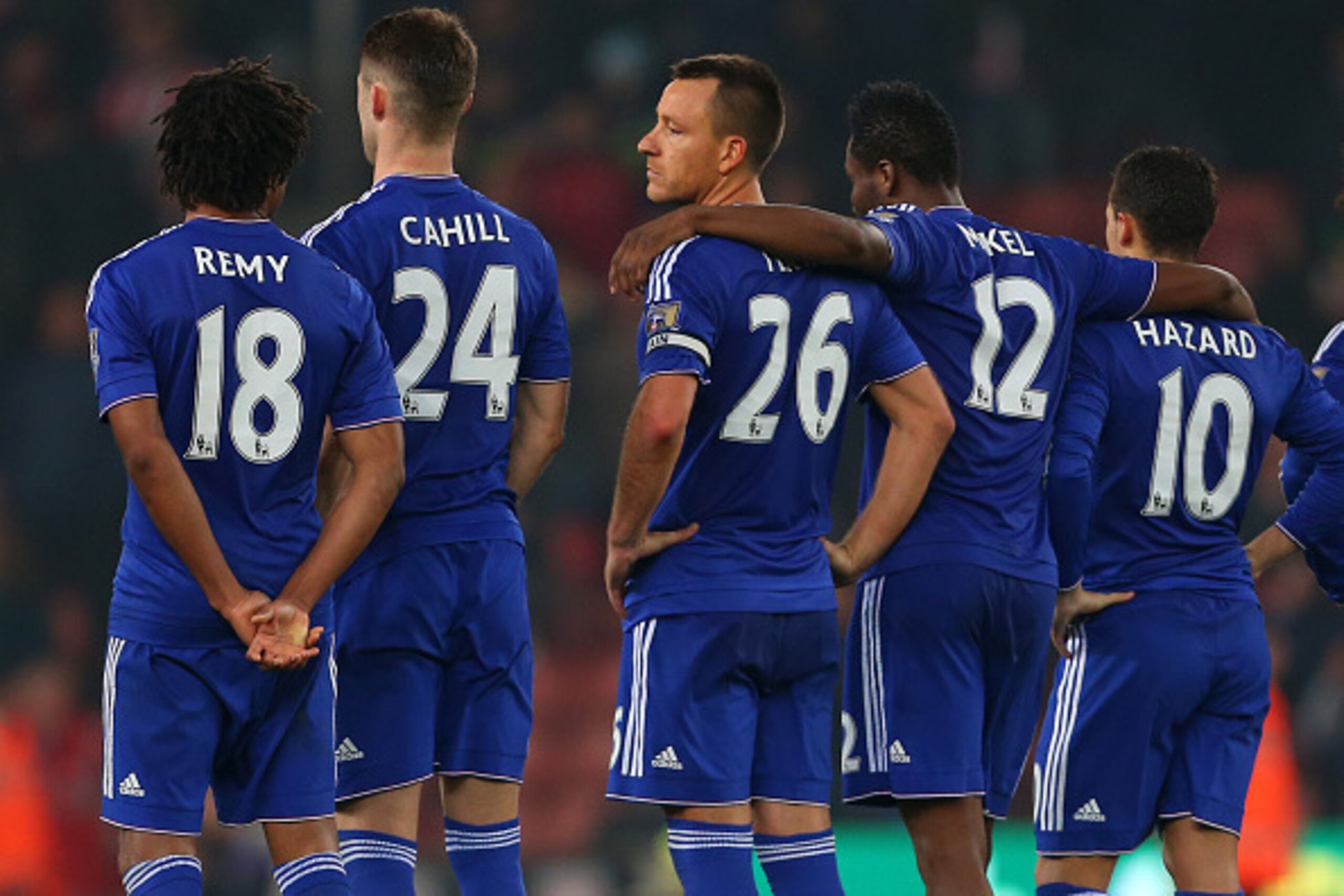 STOKE ON TRENT, ENGLAND - OCTOBER 27:  John Terry of Chelsea looks over as he stands with his team mates during the Capital One Cup Fourth Round match between Stoke City and Chelsea at Britannia Stadium on October 27, 2015 in Stoke on Trent, England.  (Ph